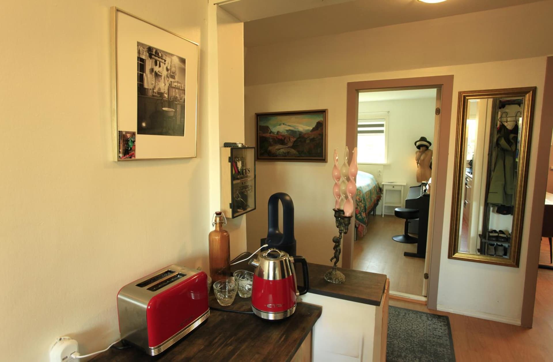Comfortable 1 bedroom condo close to center