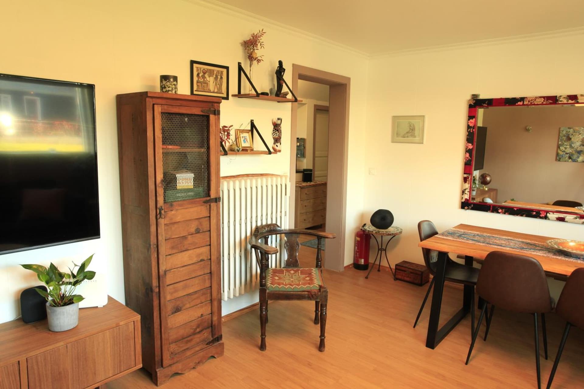 Comfortable 1 bedroom condo close to center