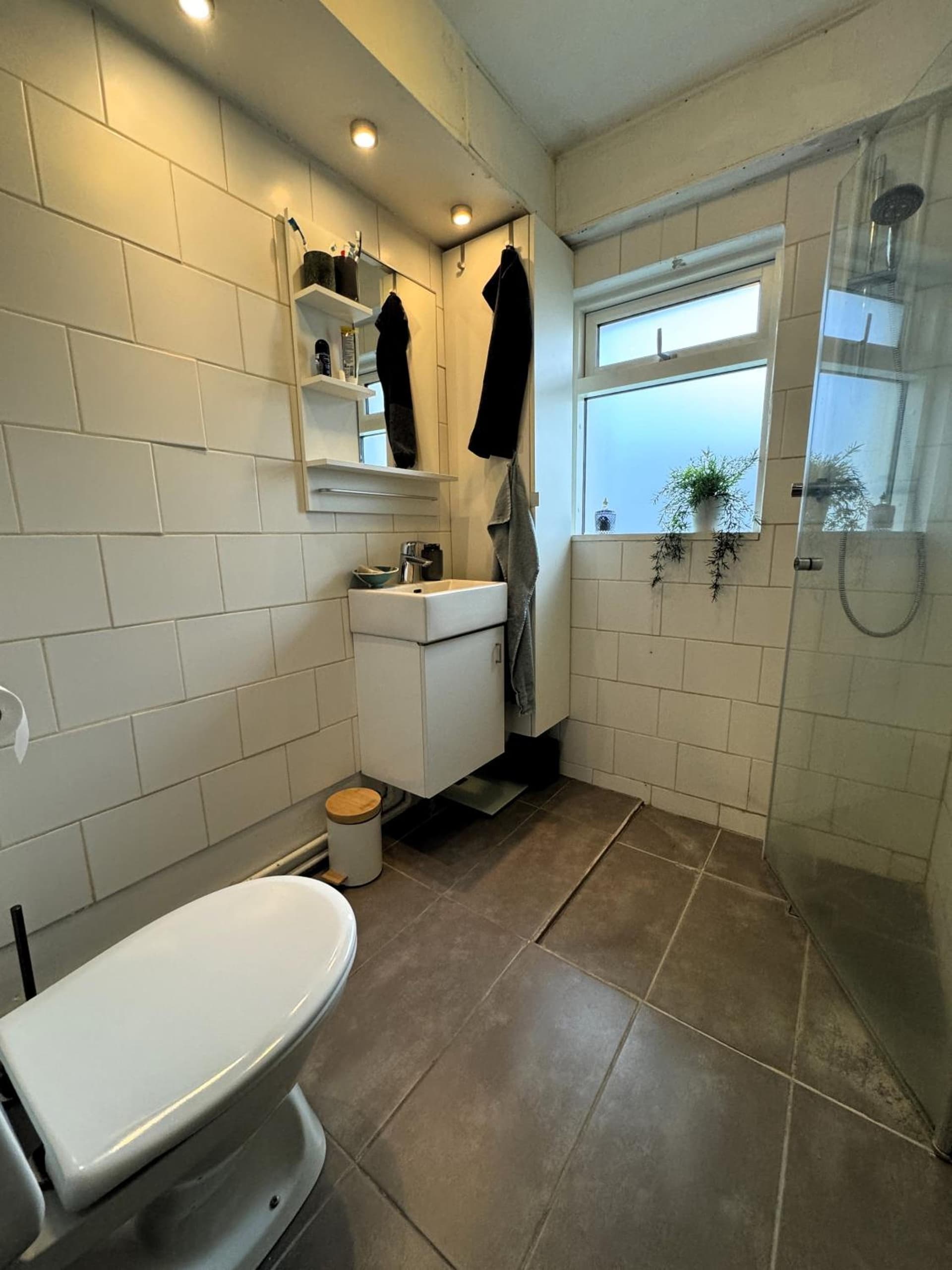Comfortable 1 bedroom condo close to center