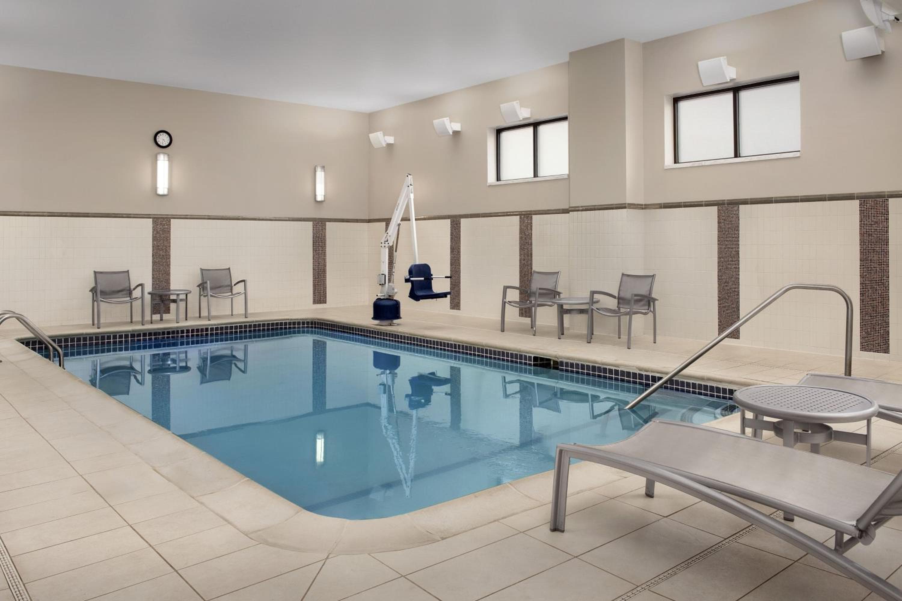 Courtyard by Marriott Syracuse Downtown at Armory Square