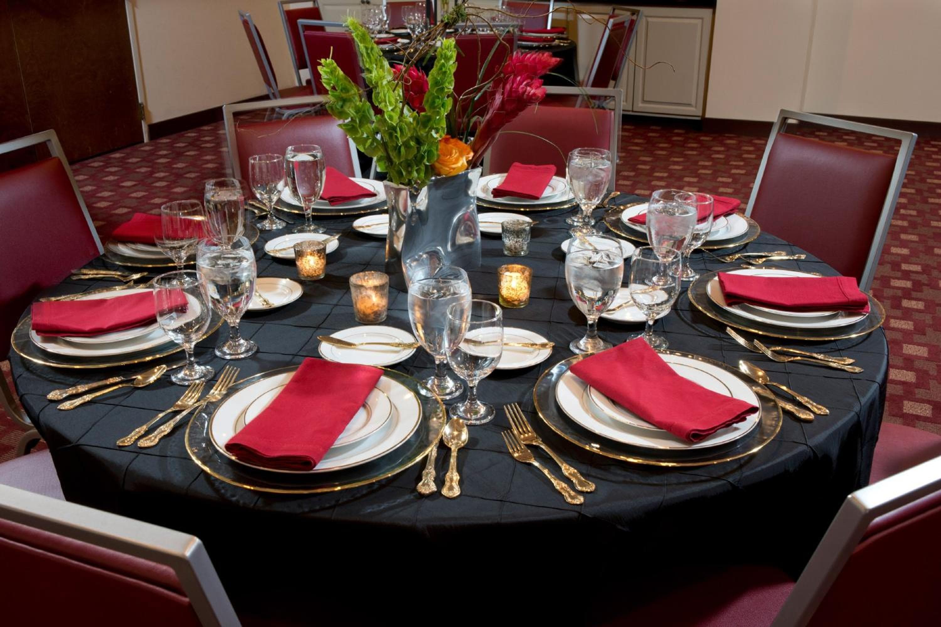 Four Points by Sheraton Memphis East