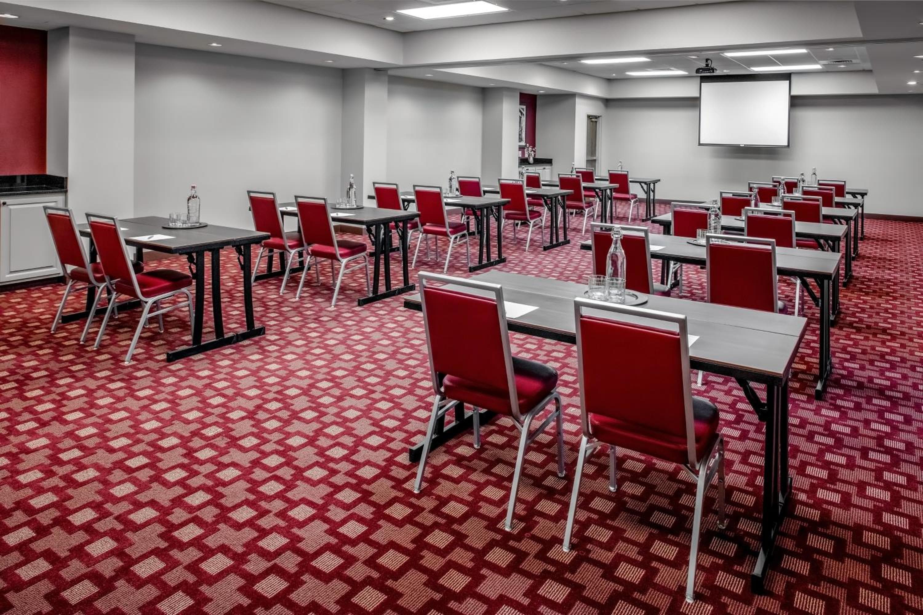 Four Points by Sheraton Memphis East