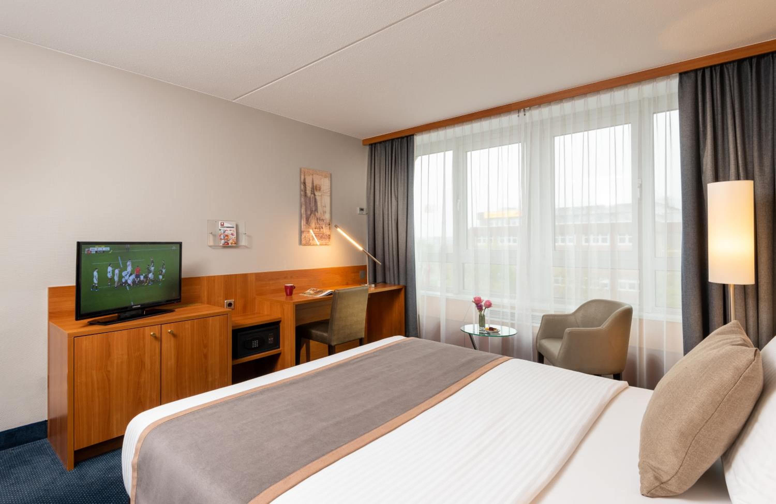 Leonardo Hotel Köln Bonn Airport