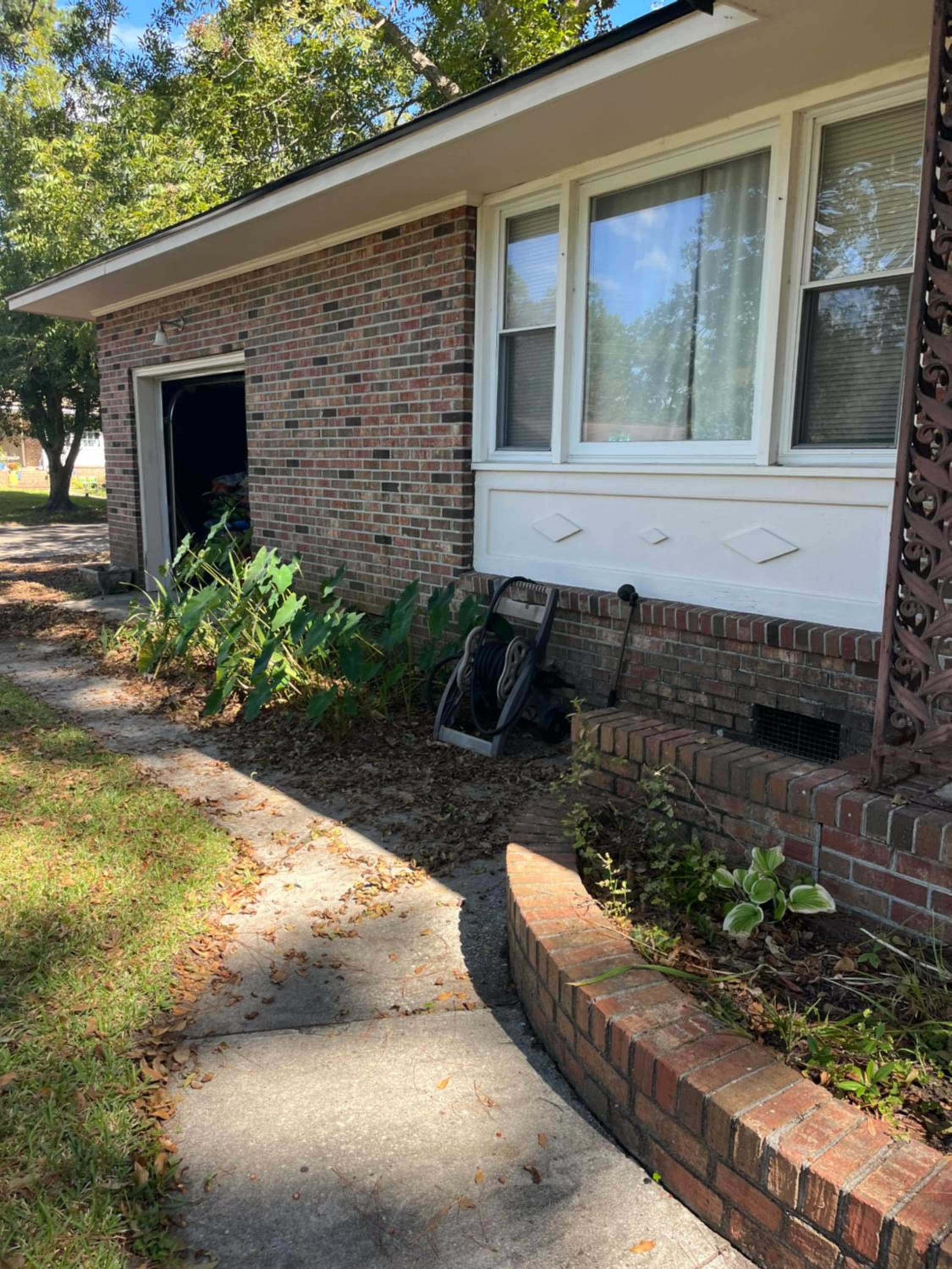 Quiet 3BR Getaway in Charleston