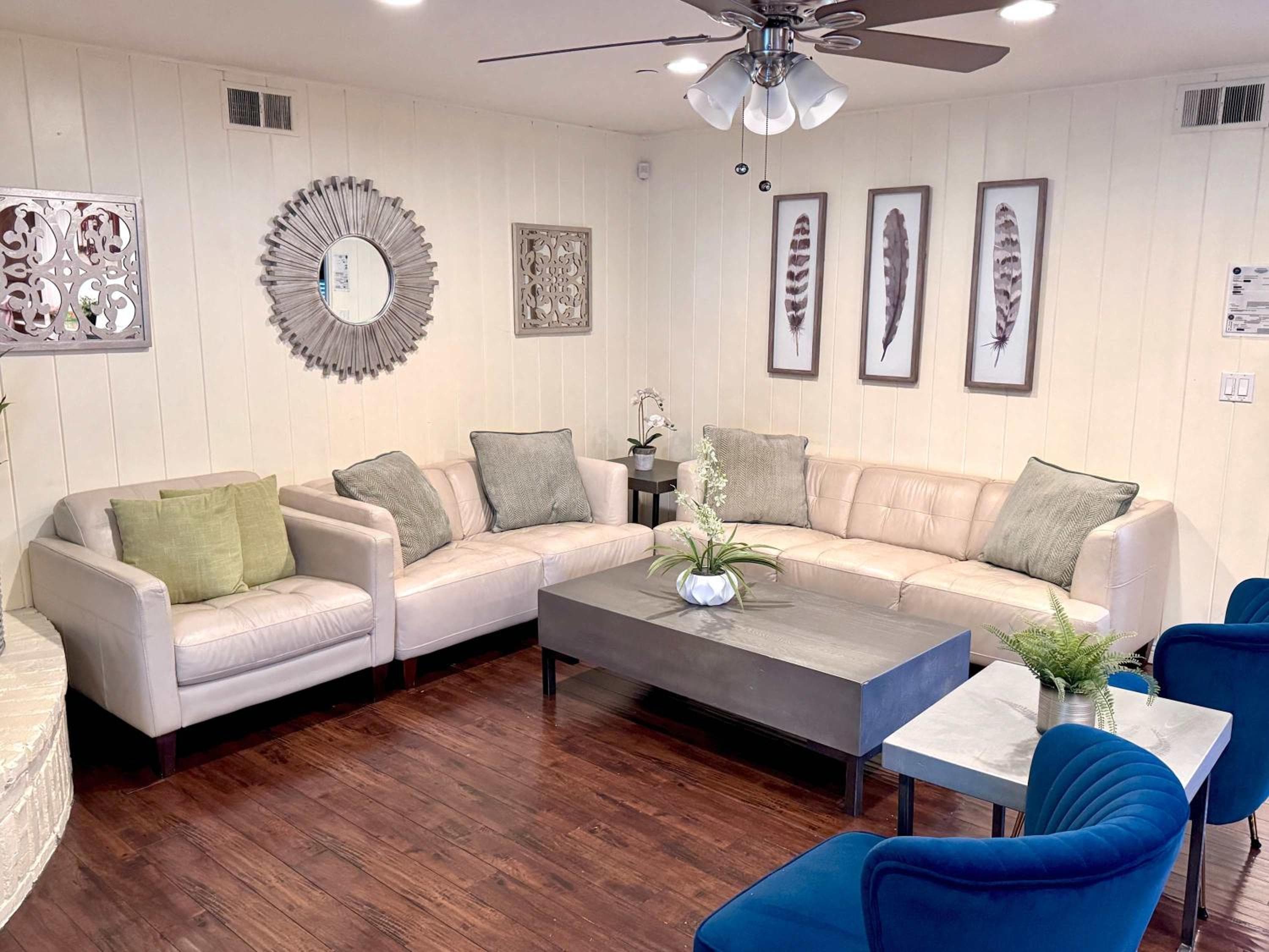 lounge