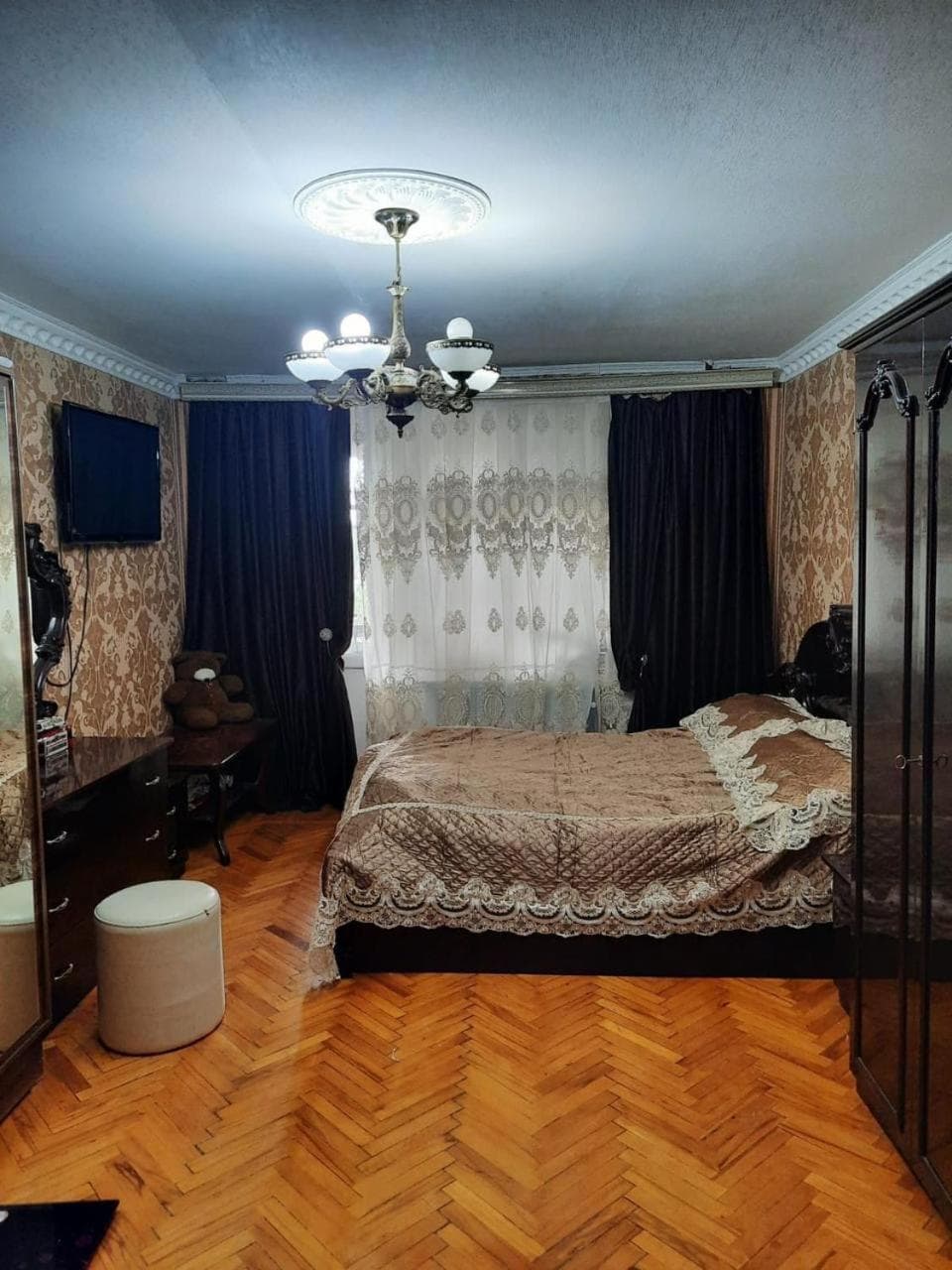 Kamran House