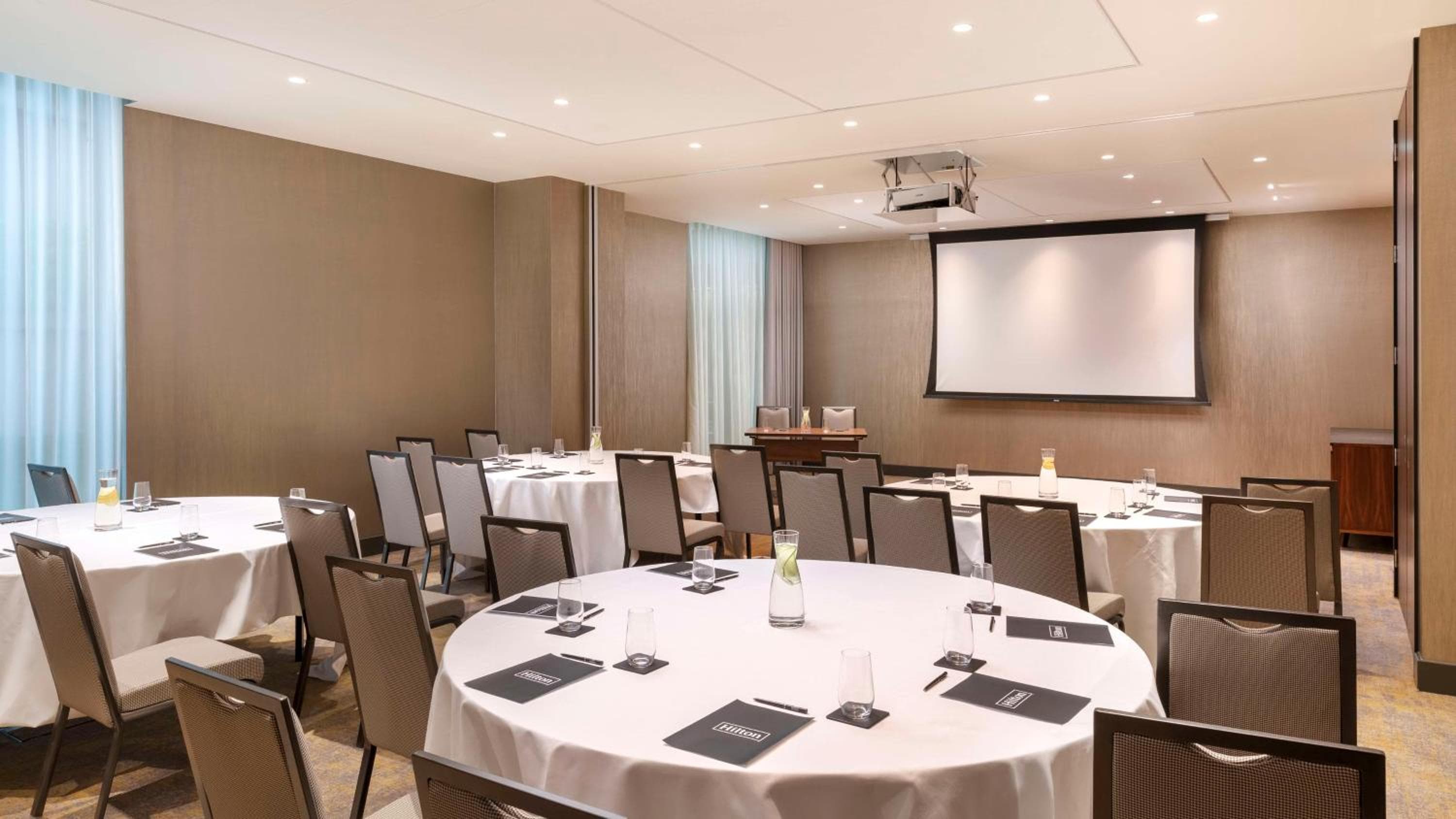 Hilton Woking