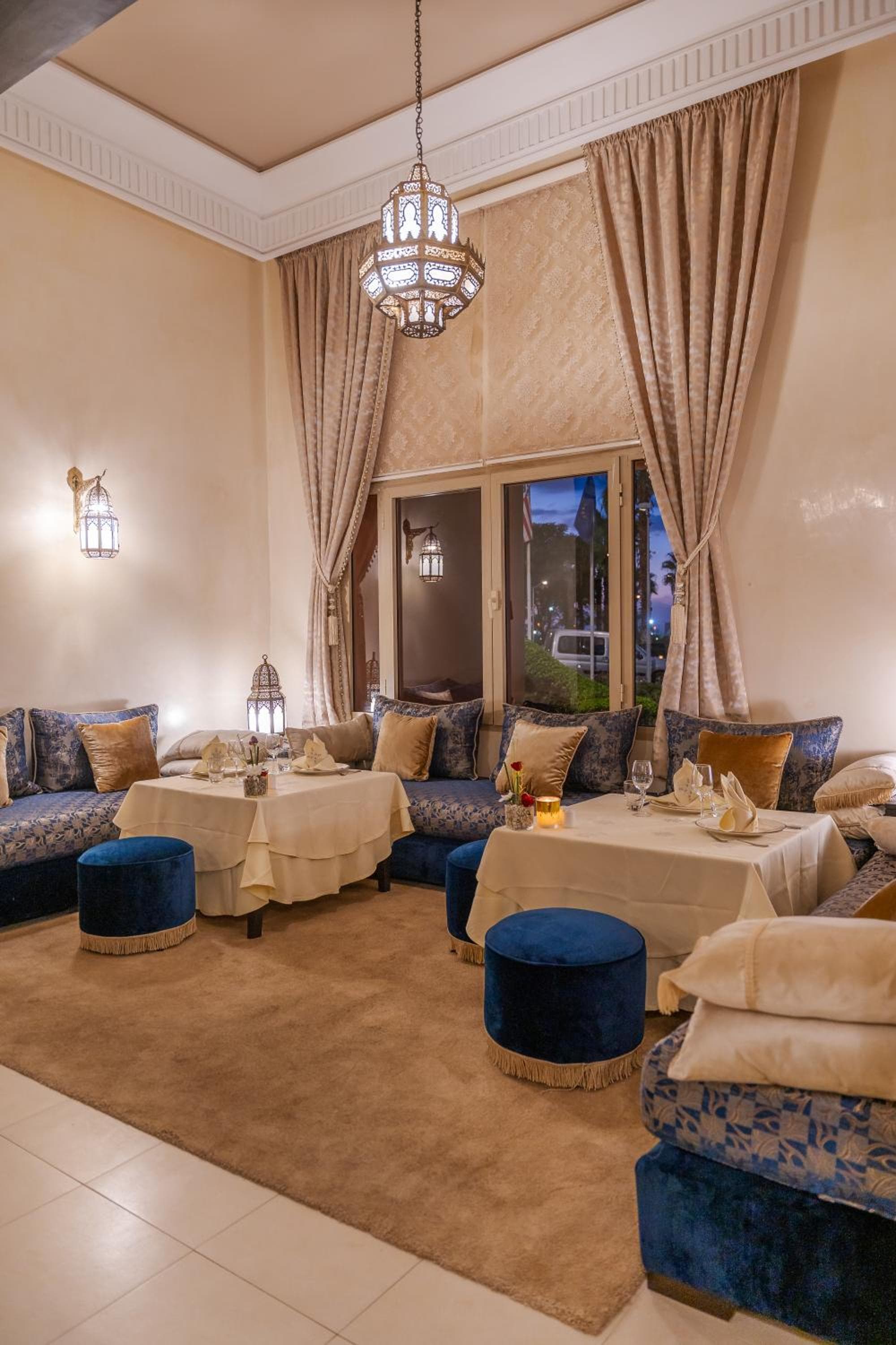 lounge