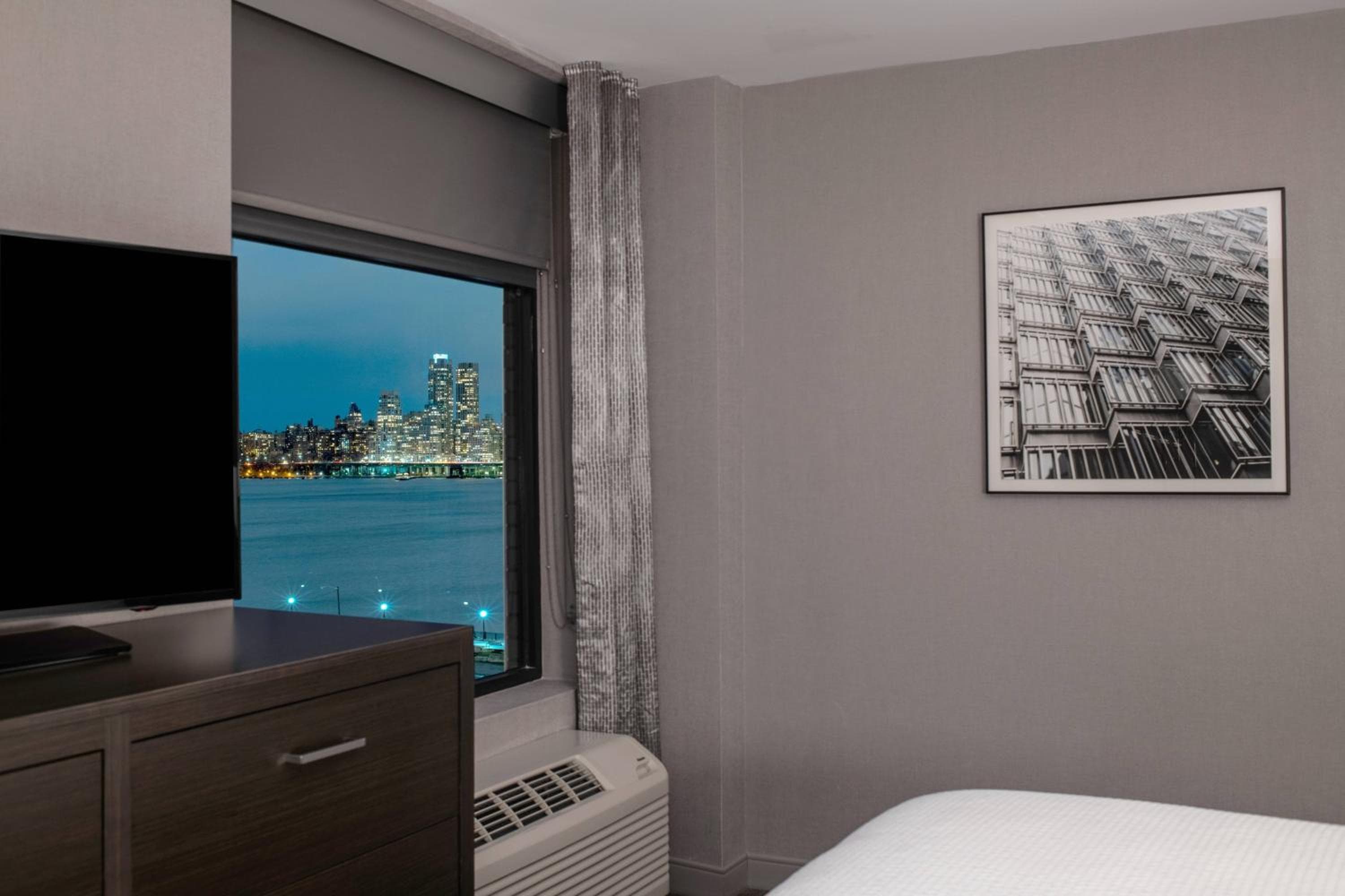 Residence Inn by Marriott Weehawken