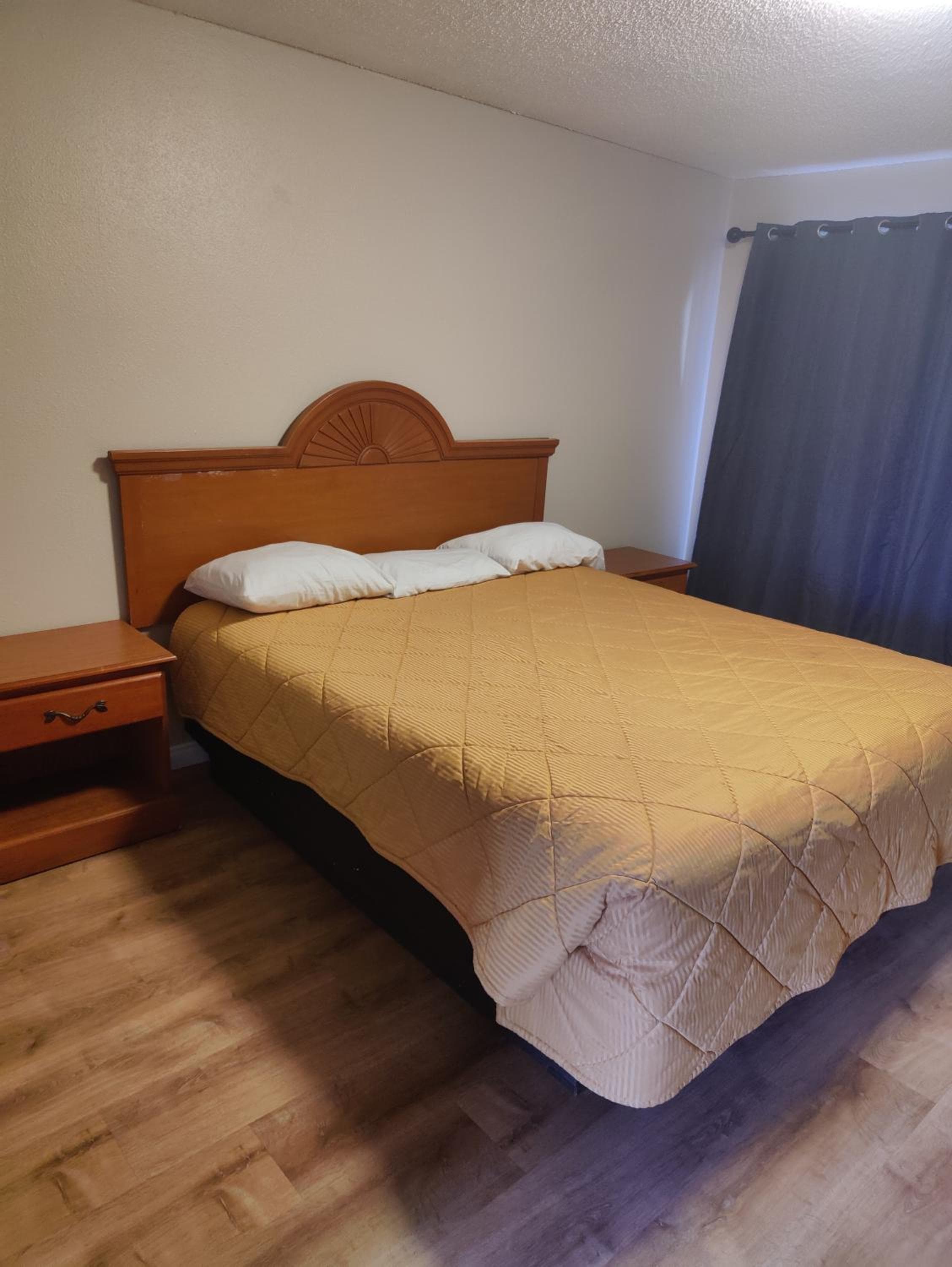 Best Inn & Suites