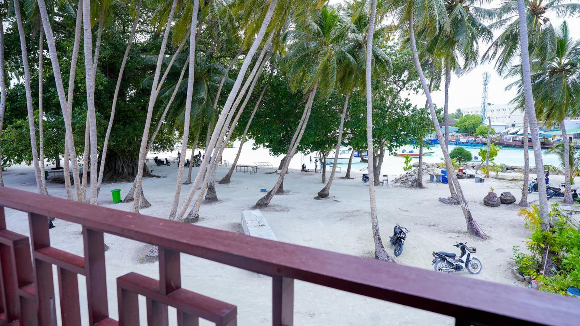Silver Oasis Maldives