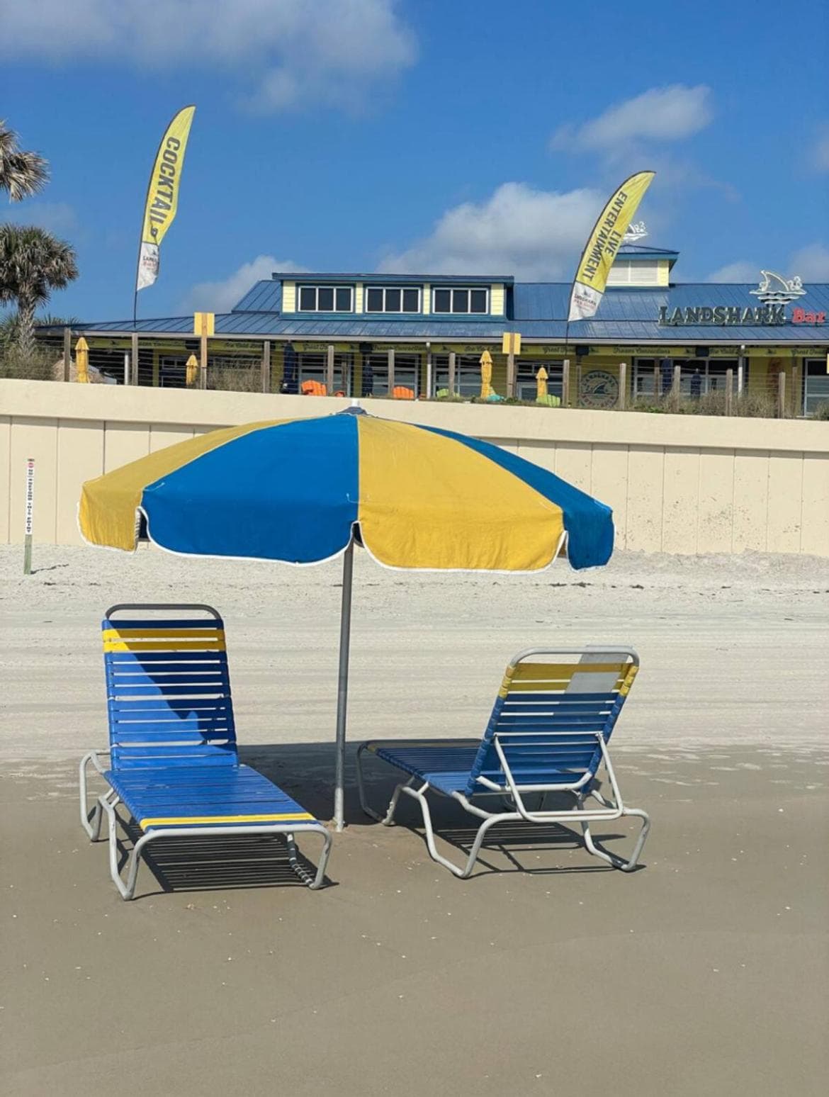 Superior beach studio with Pool Access and free parking