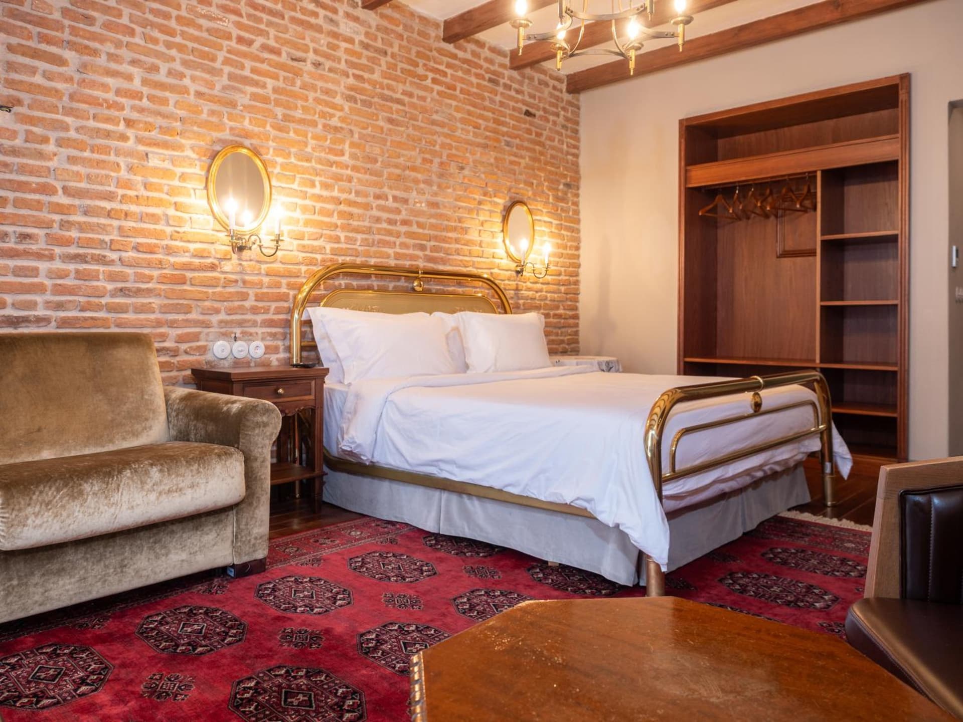 Vila Ebel Hotel Pool & Spa