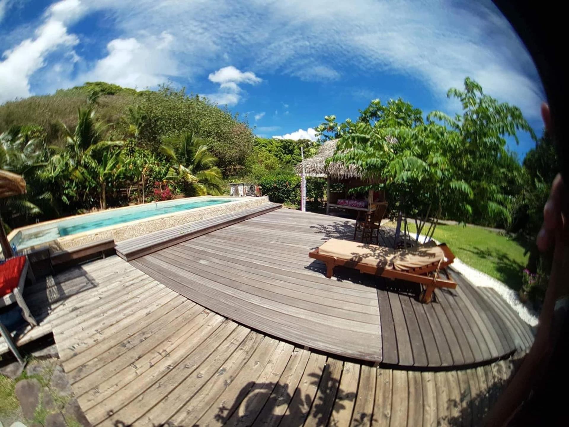 Fare BAMBOO avec PALAPA et piscine partagée