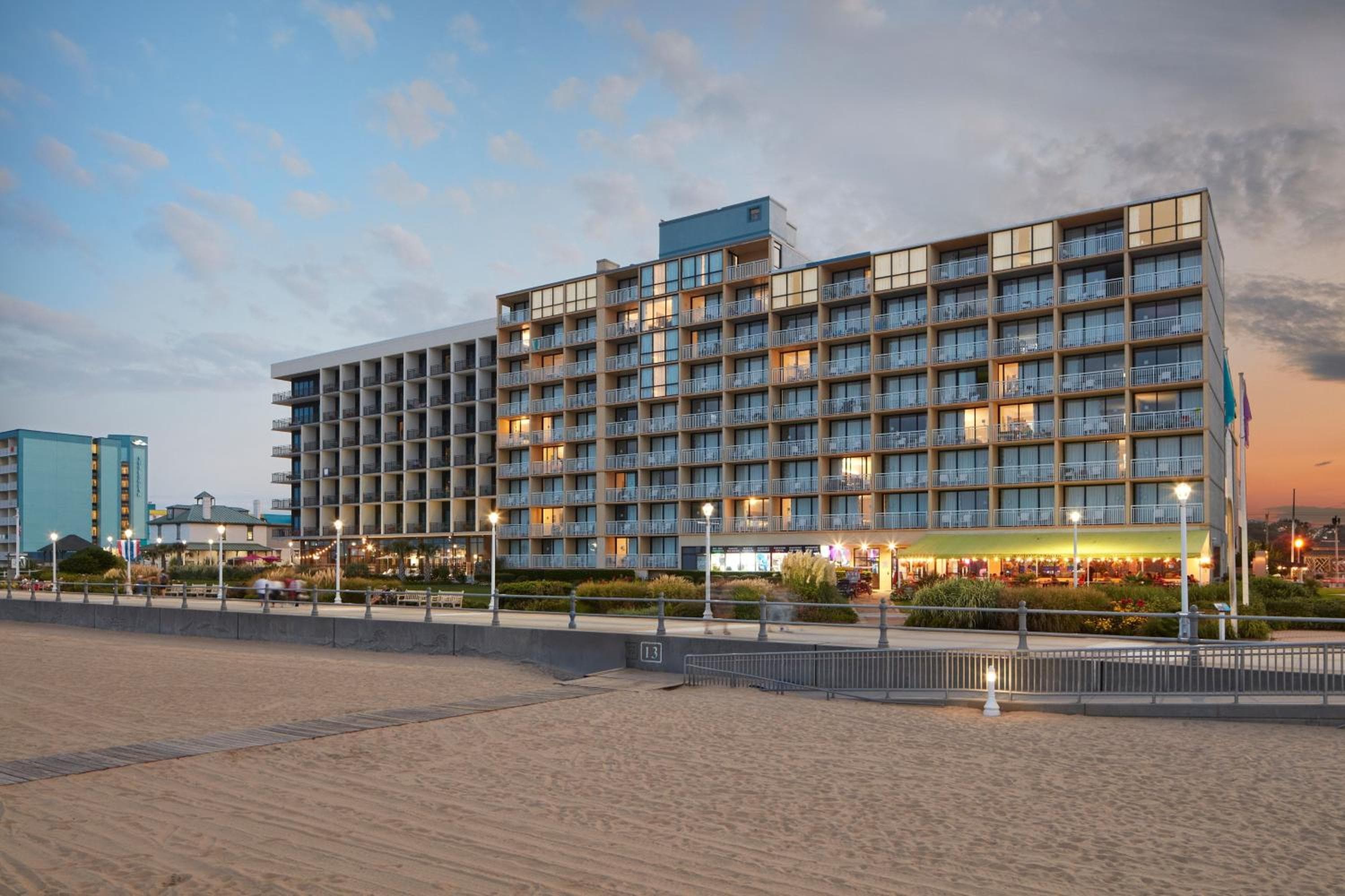 Four Points by Sheraton Virginia Beach Oceanfront