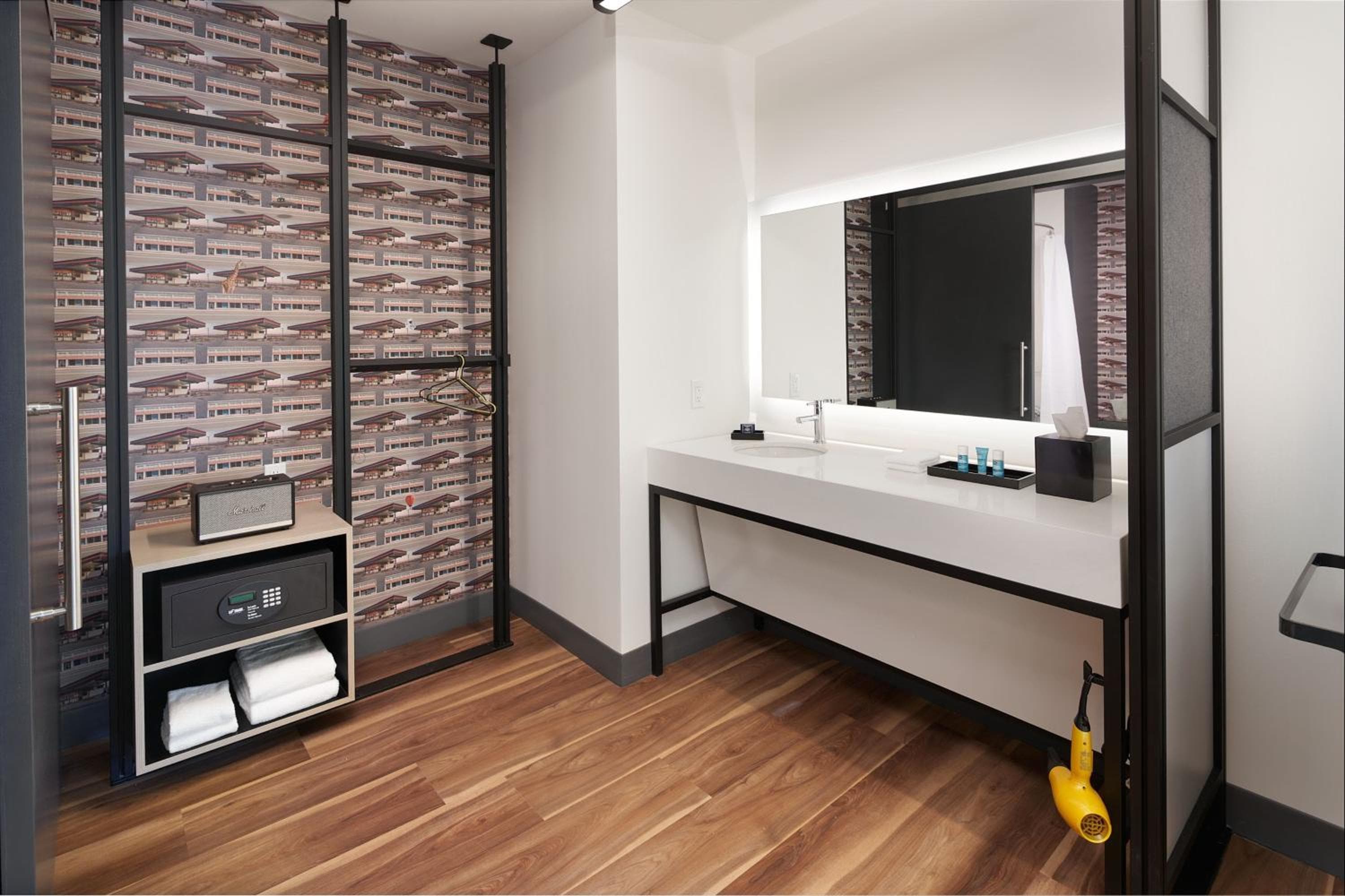 Aloft by Marriott Orlando at SeaWorld