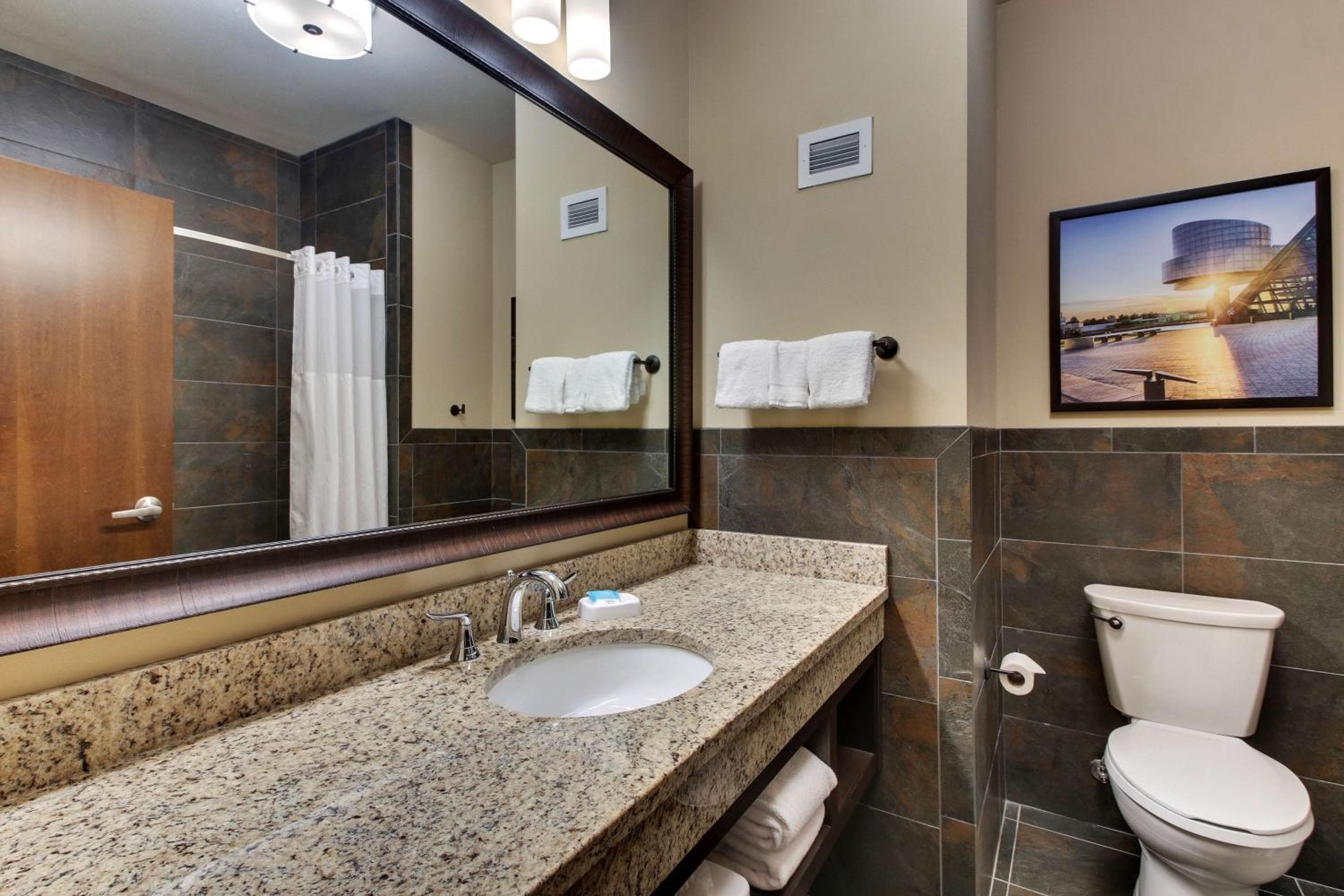 Drury Plaza Hotel Cleveland Downtown