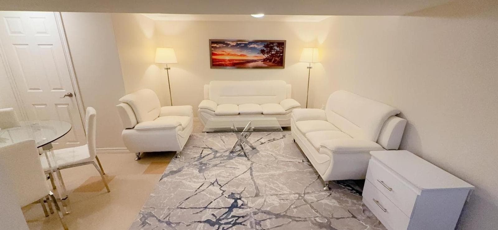 Niagra Luxury Home