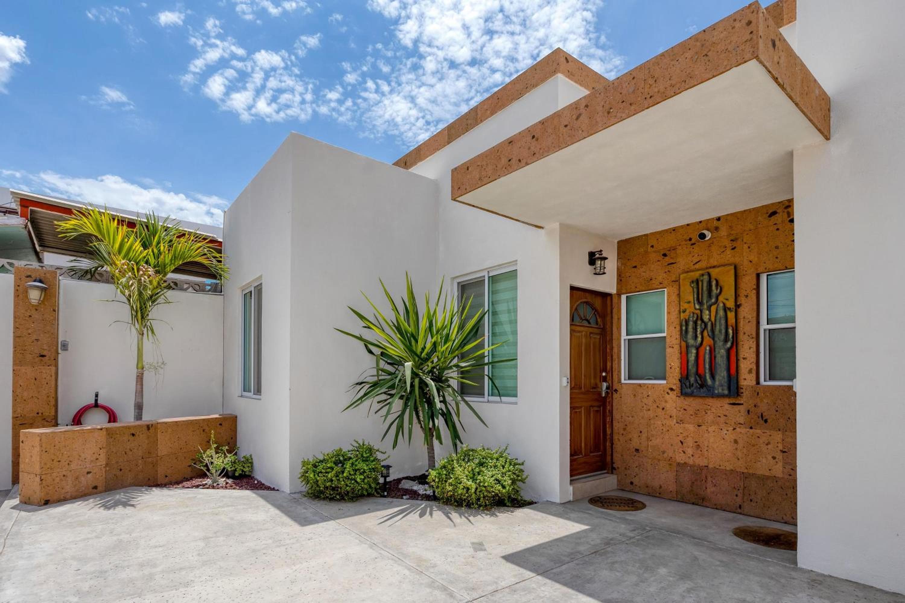 Lovely Casita at Pueblo Nuevo #2 Close to Downtown
