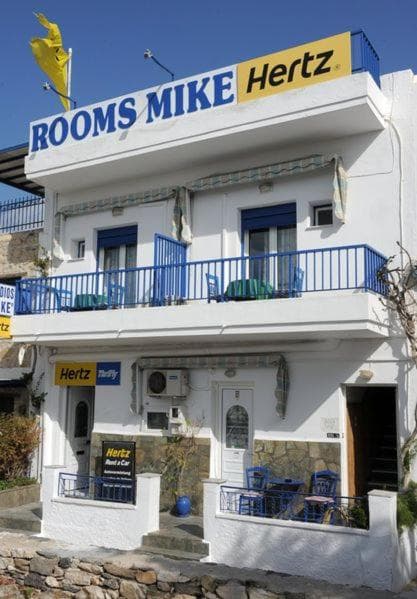 Rooms Mike Paros