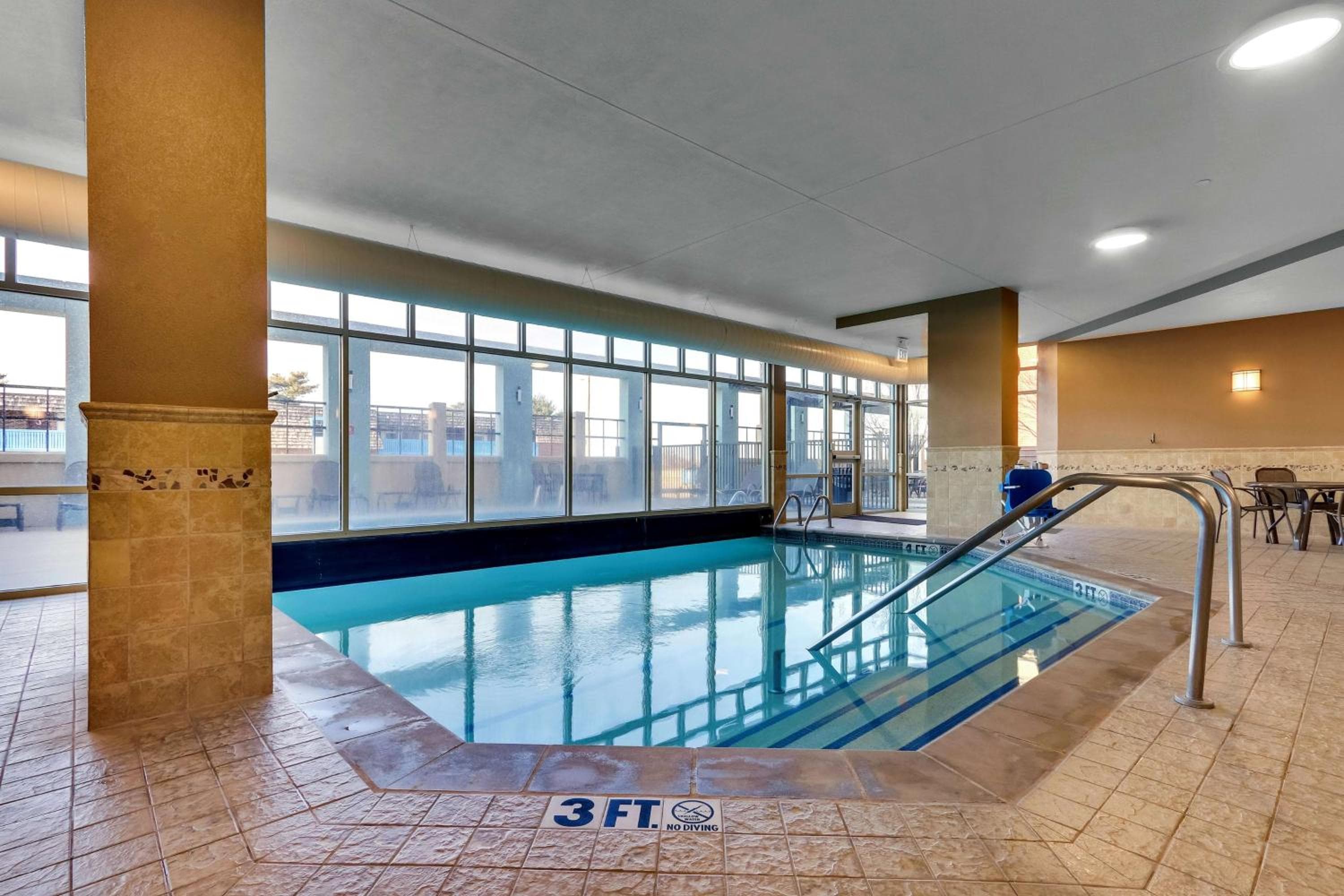 Drury Inn & Suites Sikeston