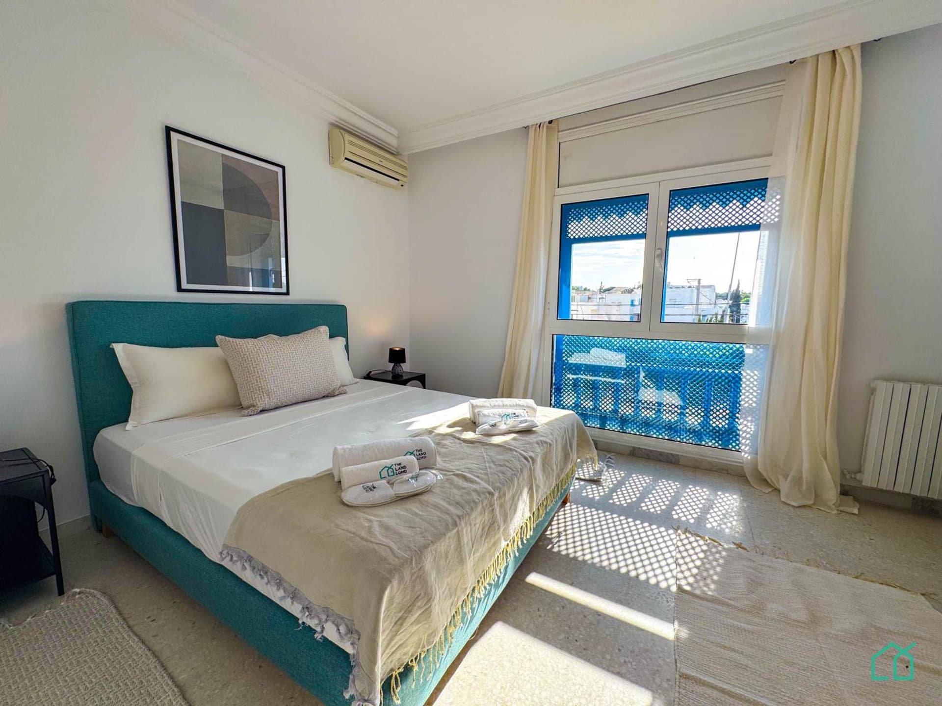 Coste Sidi Bou Said A4: Cozyand central