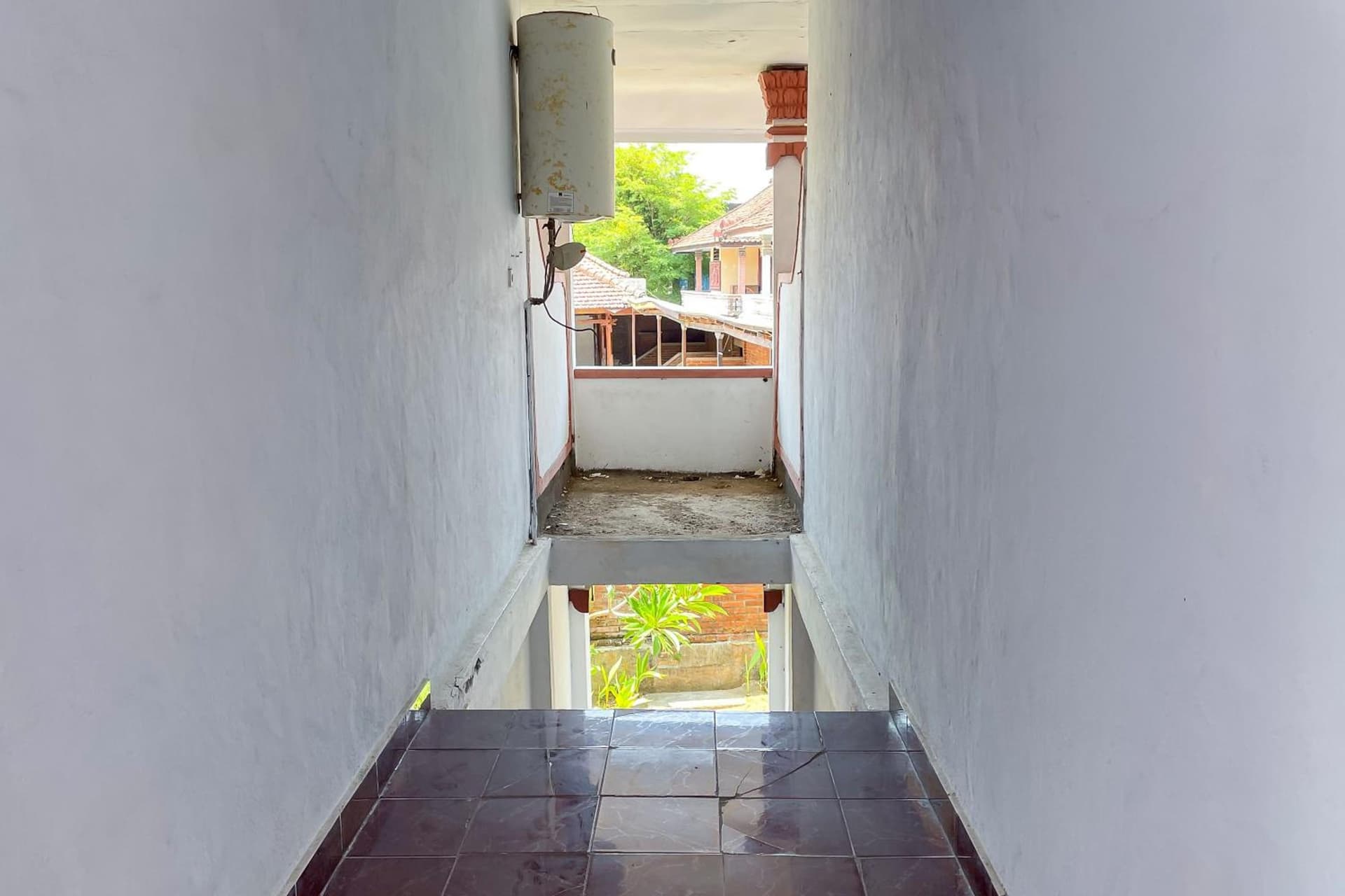 Guest House Surya Ayu Permai Buleleng Mitra RedDoorz