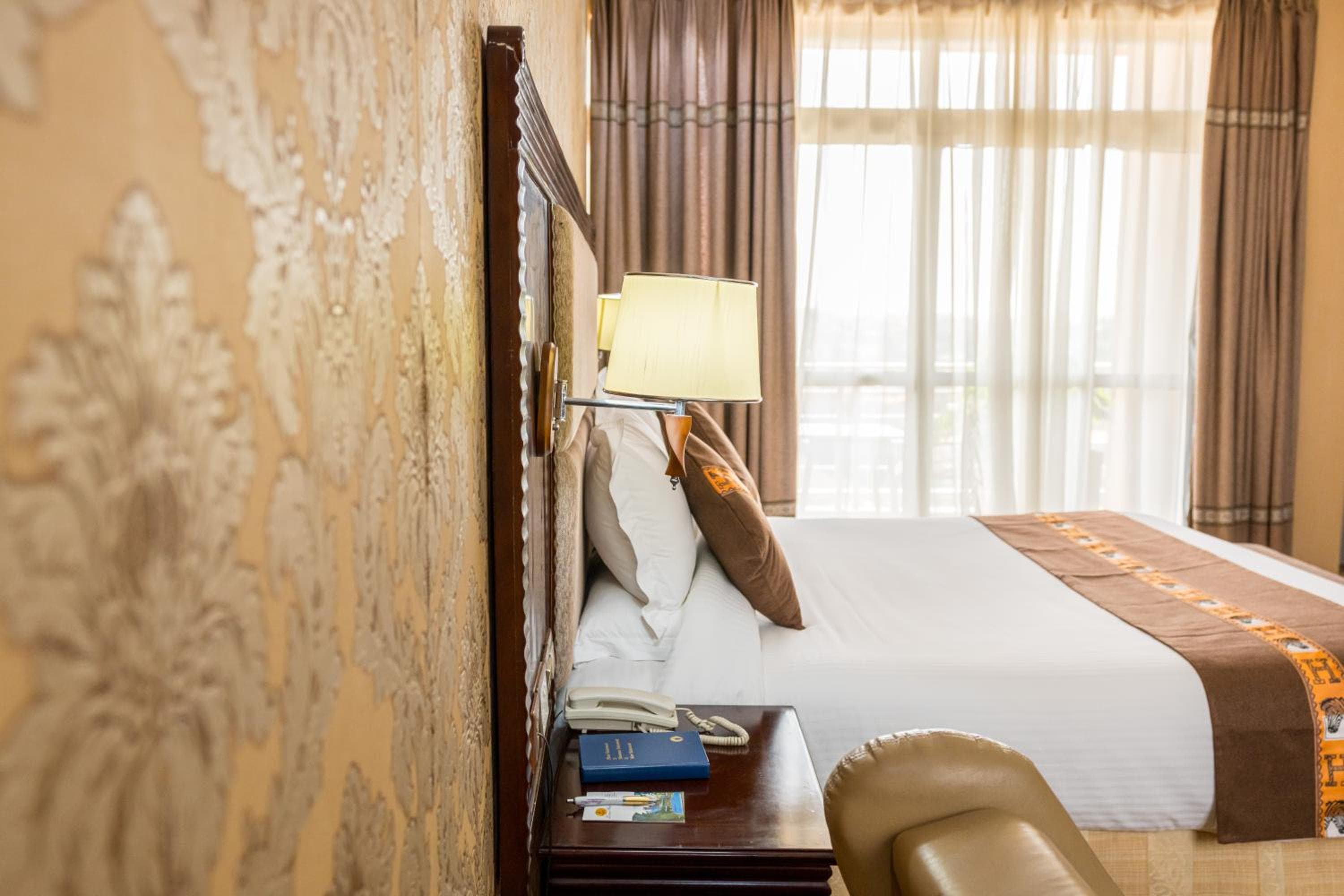 Lemigo Hotel