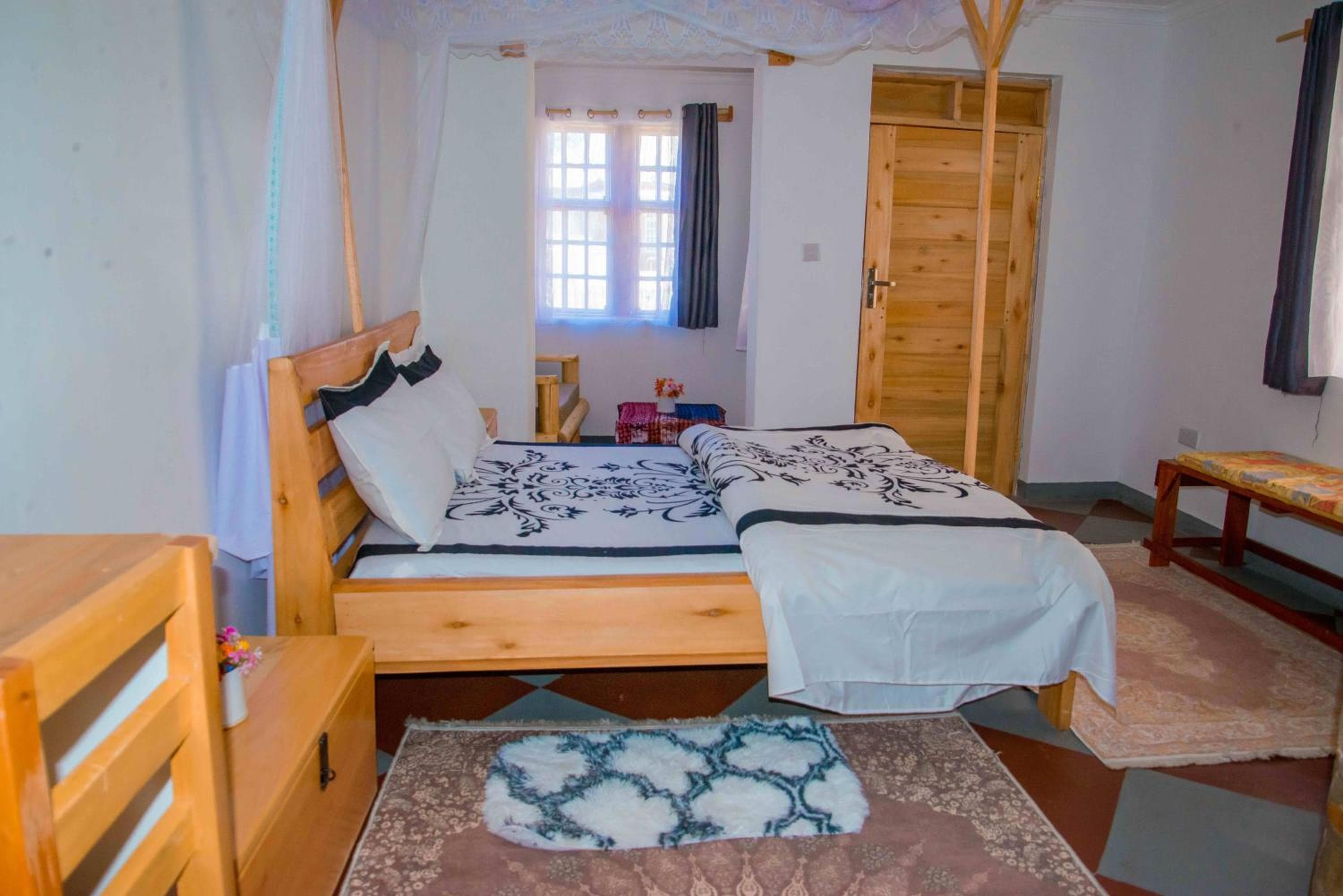 Aika Sunrise - Your Home in the Hills