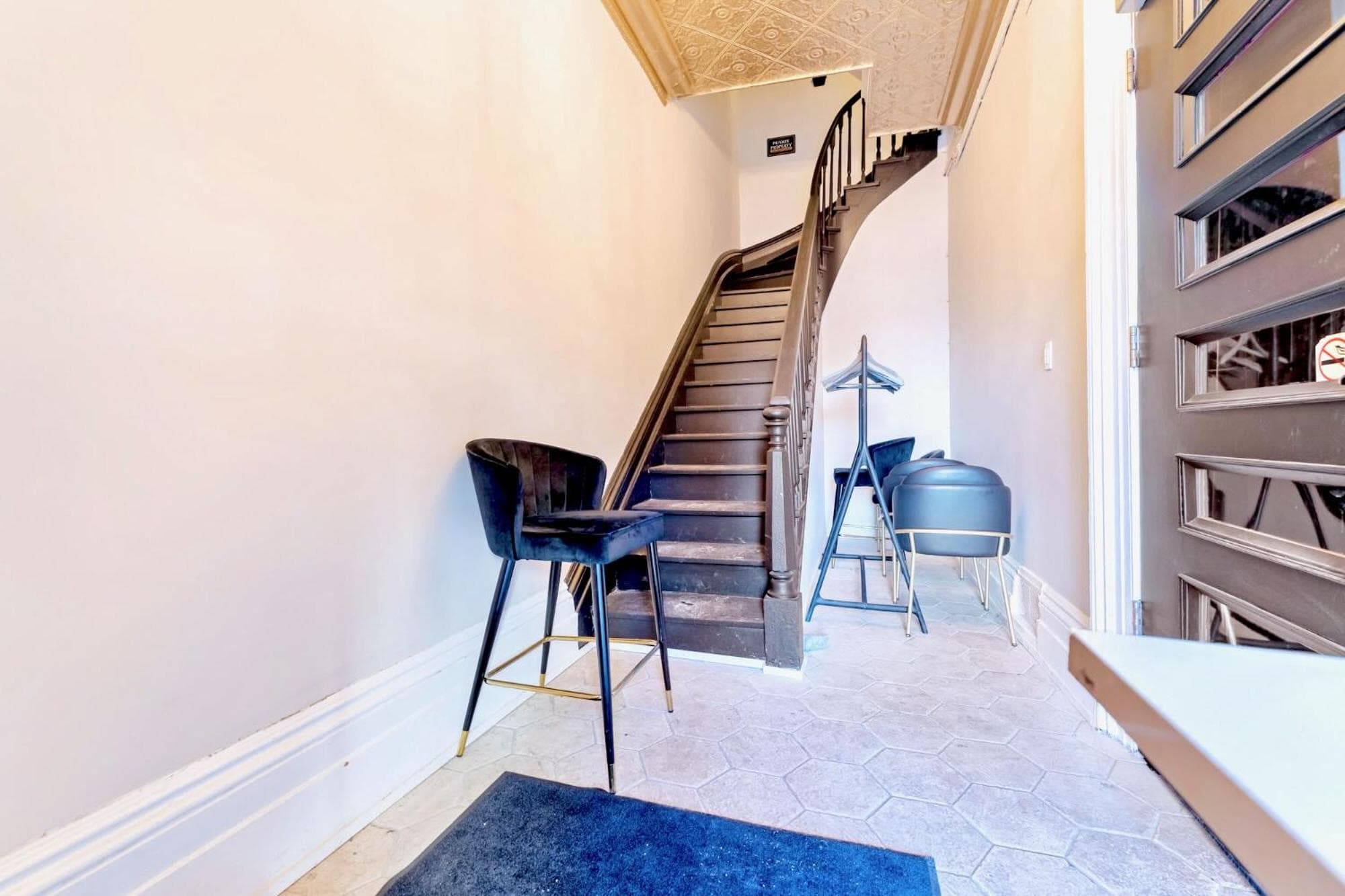 BEST LOCATION - Modern 2BR Apartment on James Street