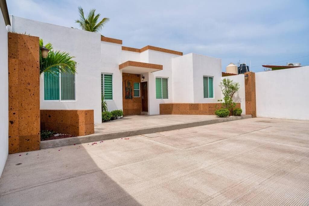 Casita Pueblo Nuevo #1 Near Downtown La Paz