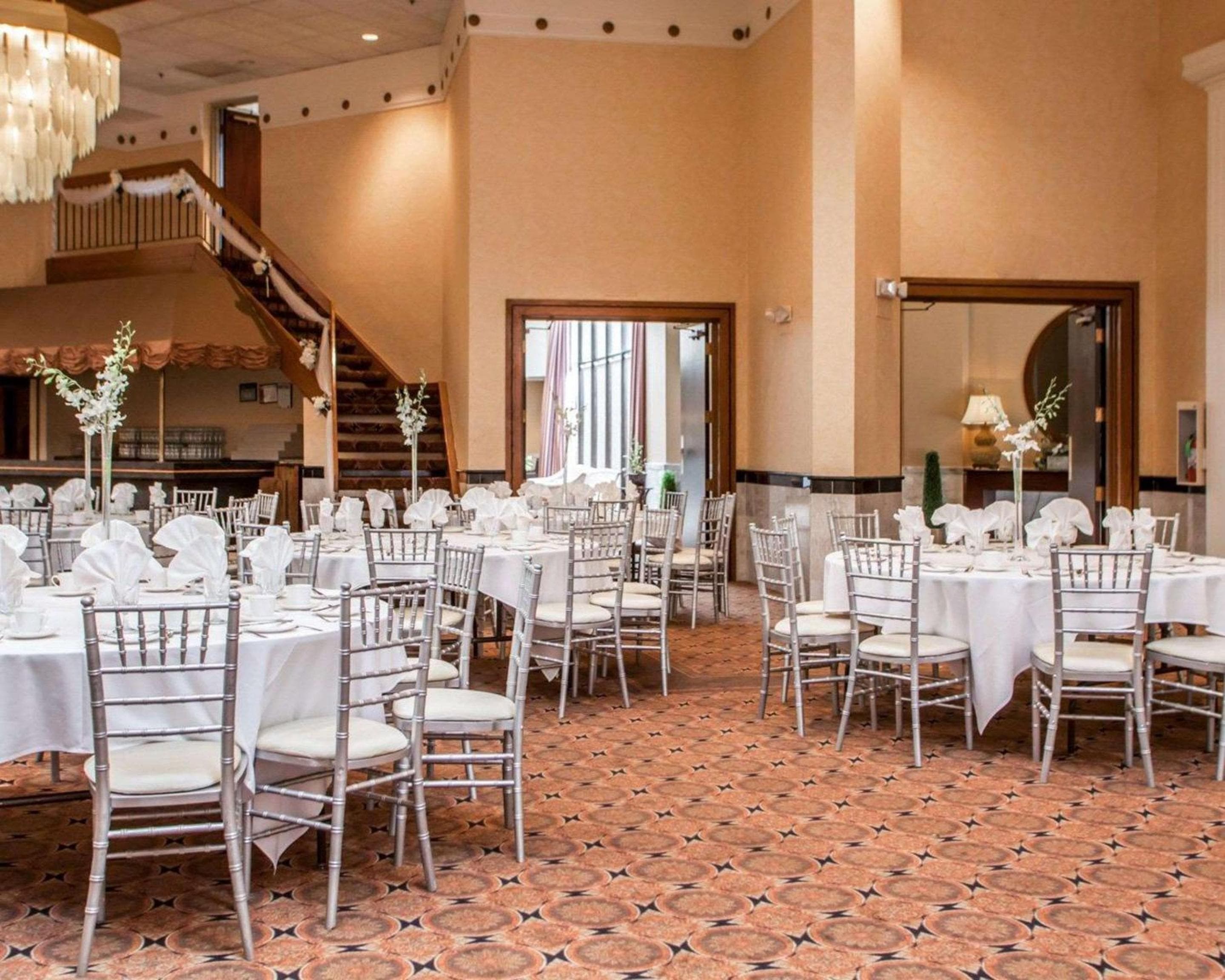 Quality Inn & Suites Orland Park - Chicago