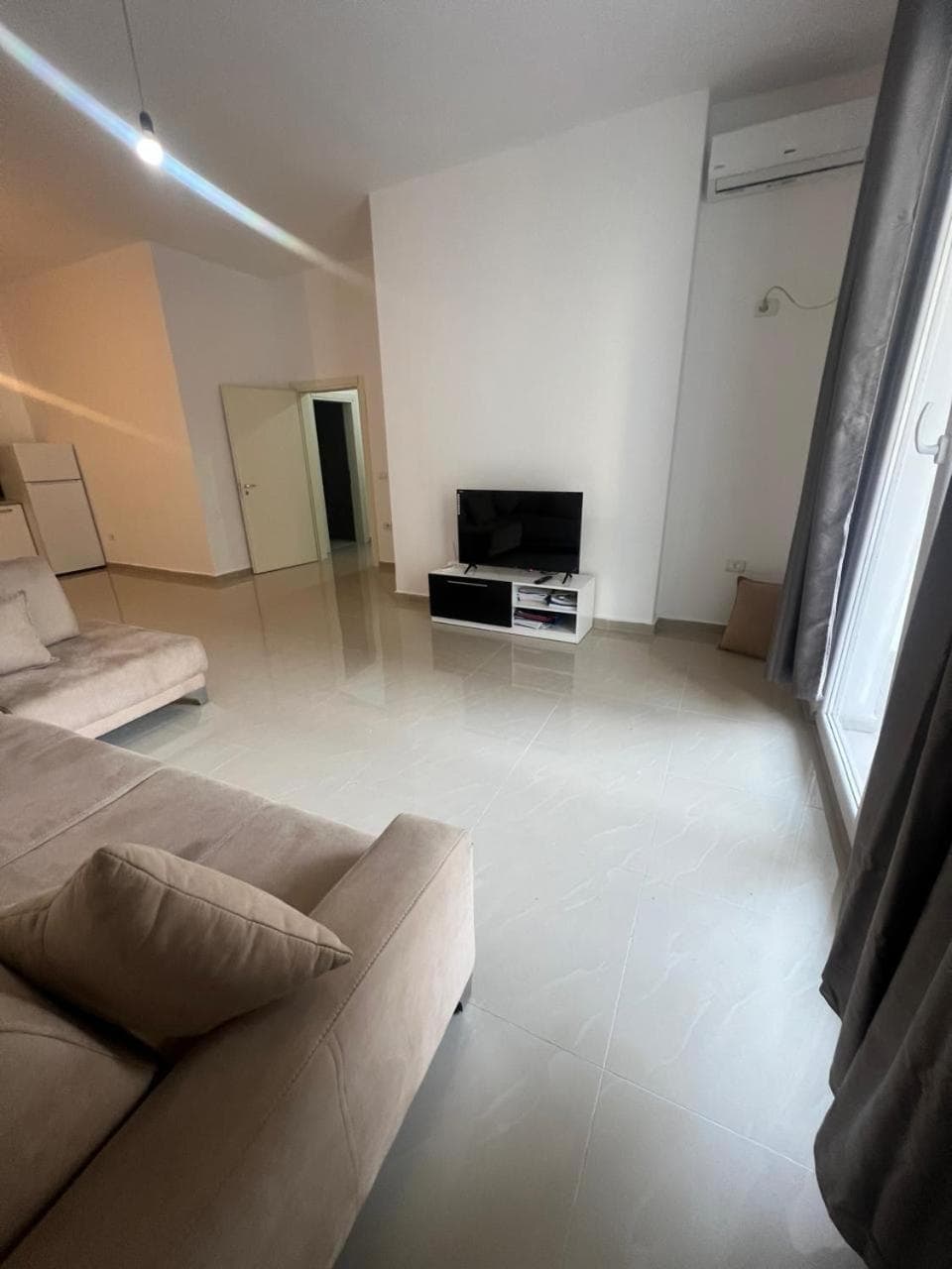 Henri apartment 1