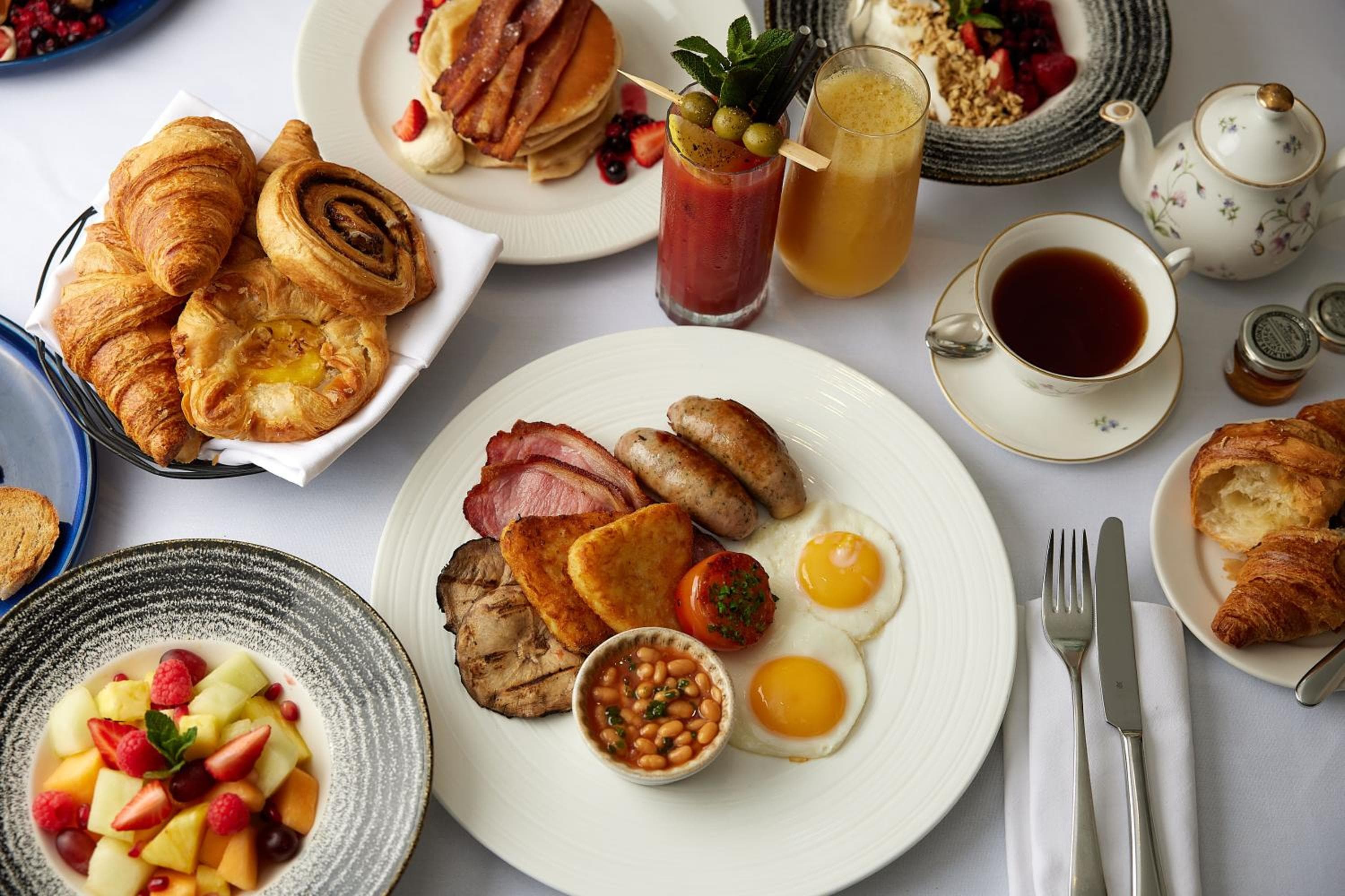 breakfast buffet