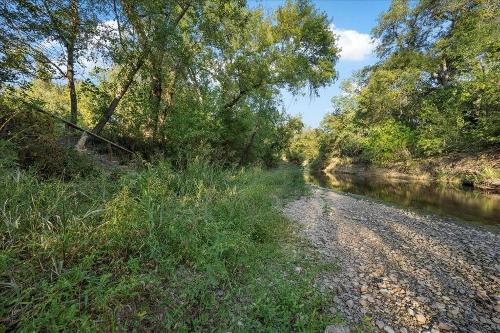 Waterfront & Pet-friendly 3-Acre Home with fire-pit