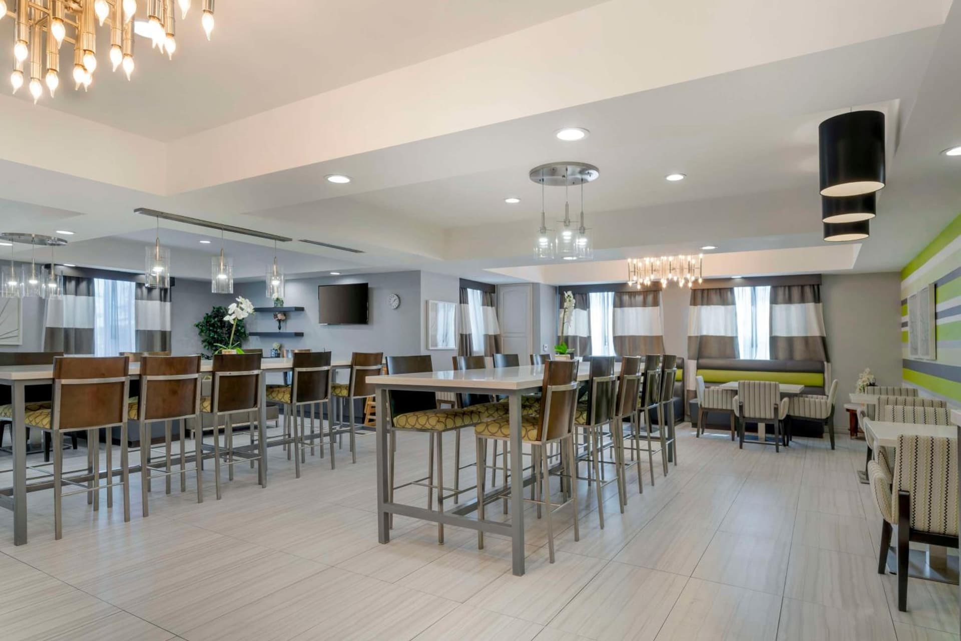 Best Western Plus Gardena-Los Angeles Inn & Suites