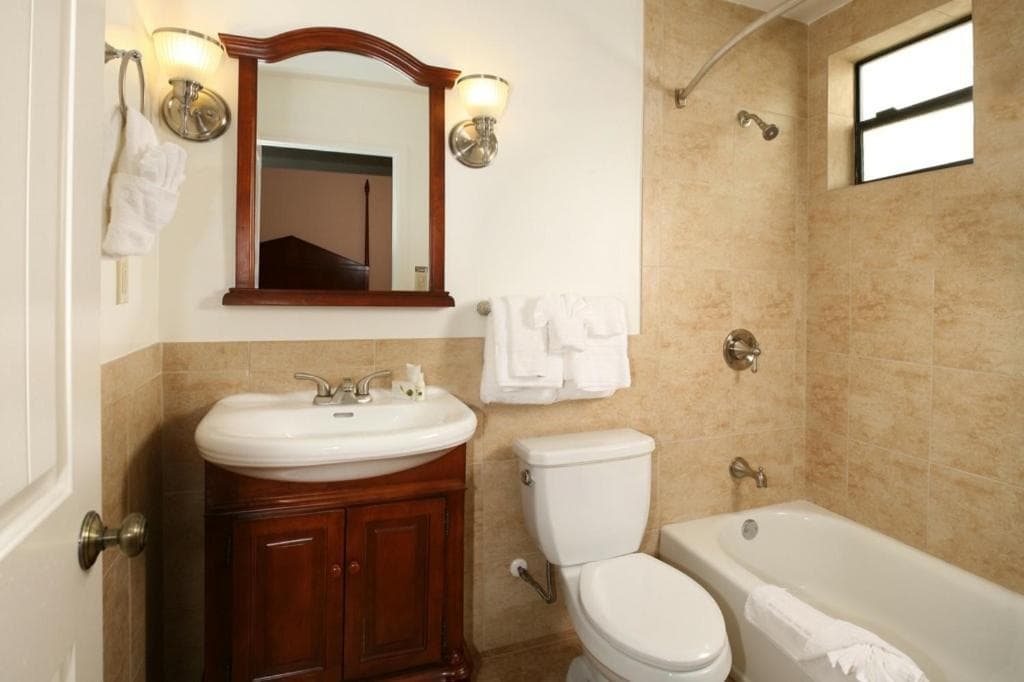 Brand Plaza Hotel