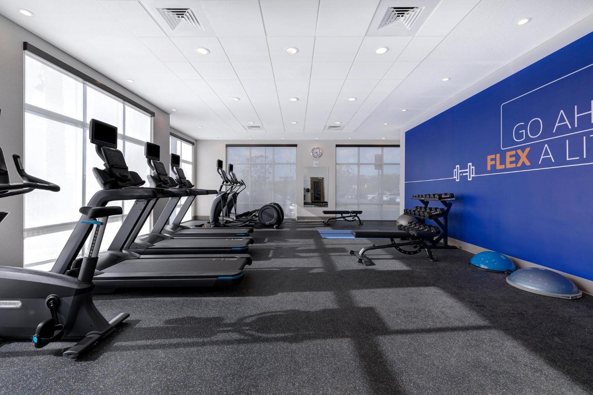 Holiday Inn Express & Suites Ontario - Chino Hills by IHG
