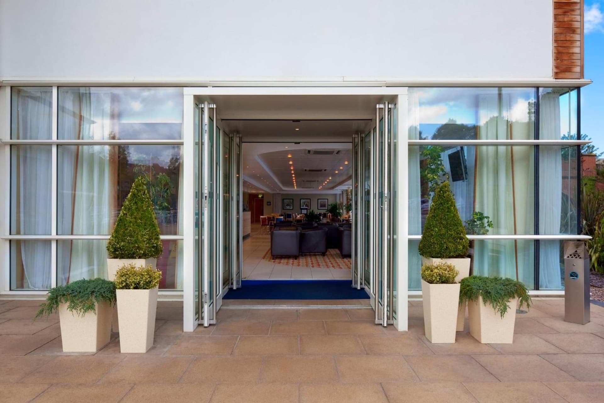 Holiday Inn Express, Chester Racecourse by IHG