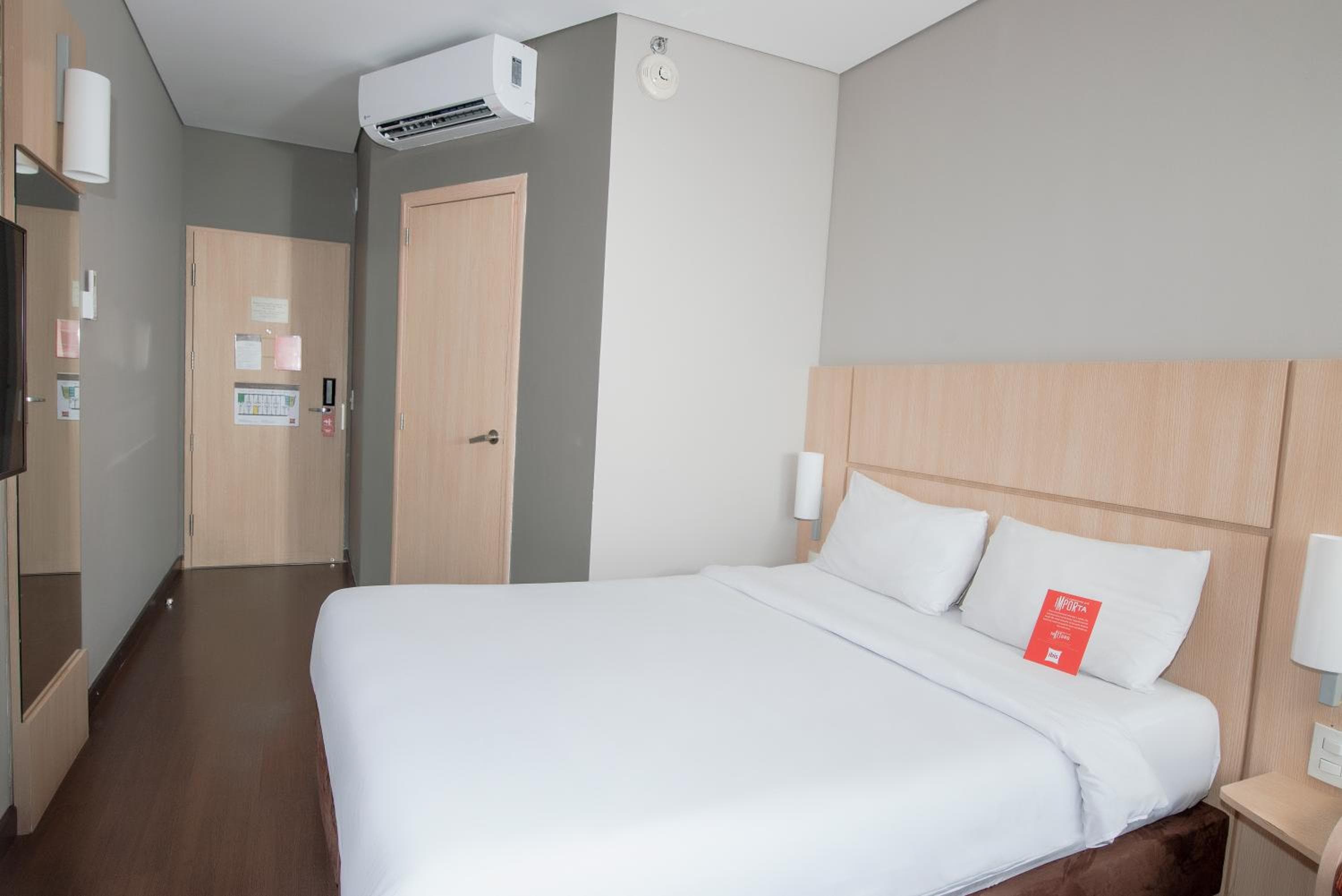ibis Medellin