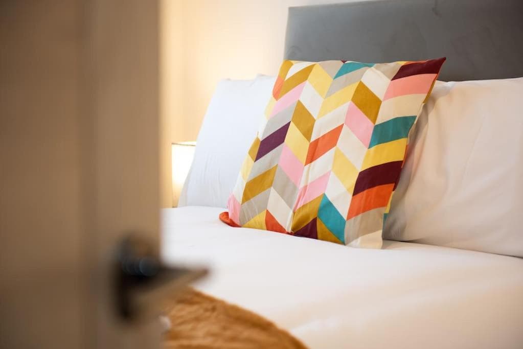 Space Apartments - The Royal Apartments at Dovercourt