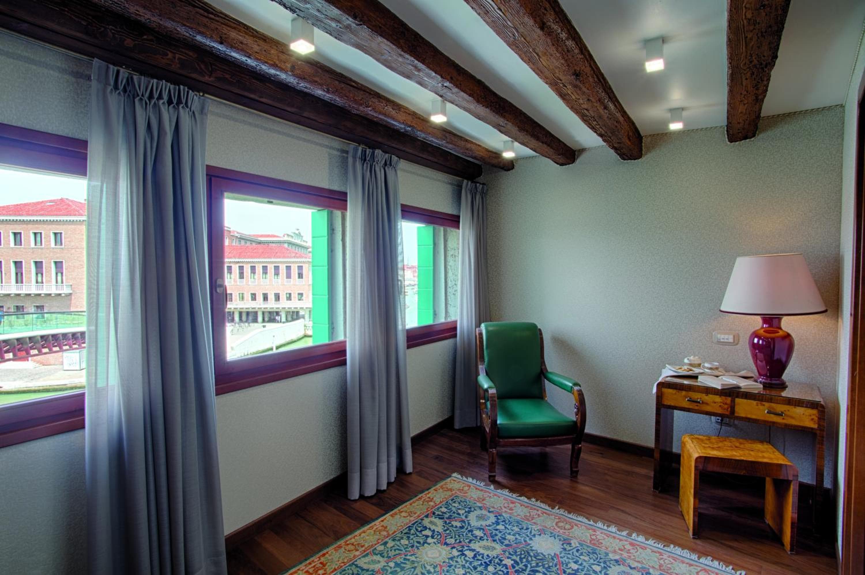 Hotel Santa Chiara