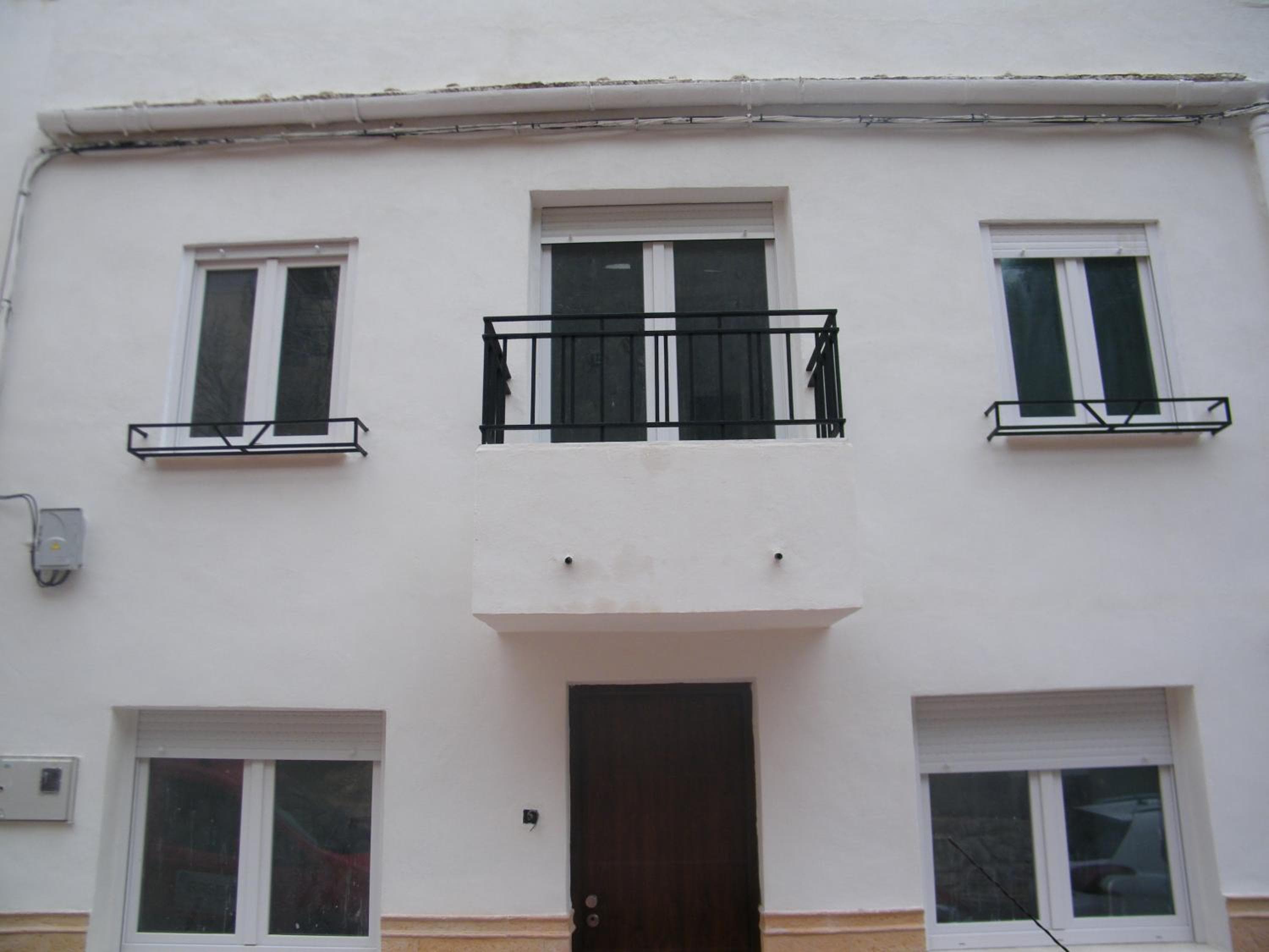 Nueva Casa Calinera 2025 Buñol centro Todas las Comodidades Full Amenities