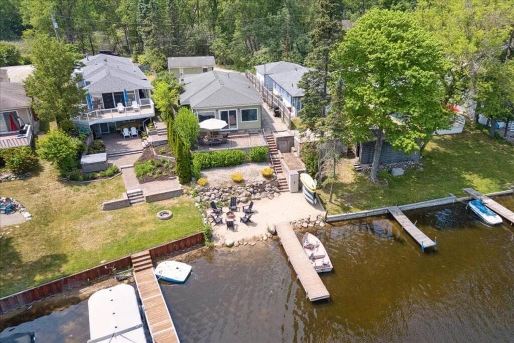 All Sports Lake House on Lake Orion!