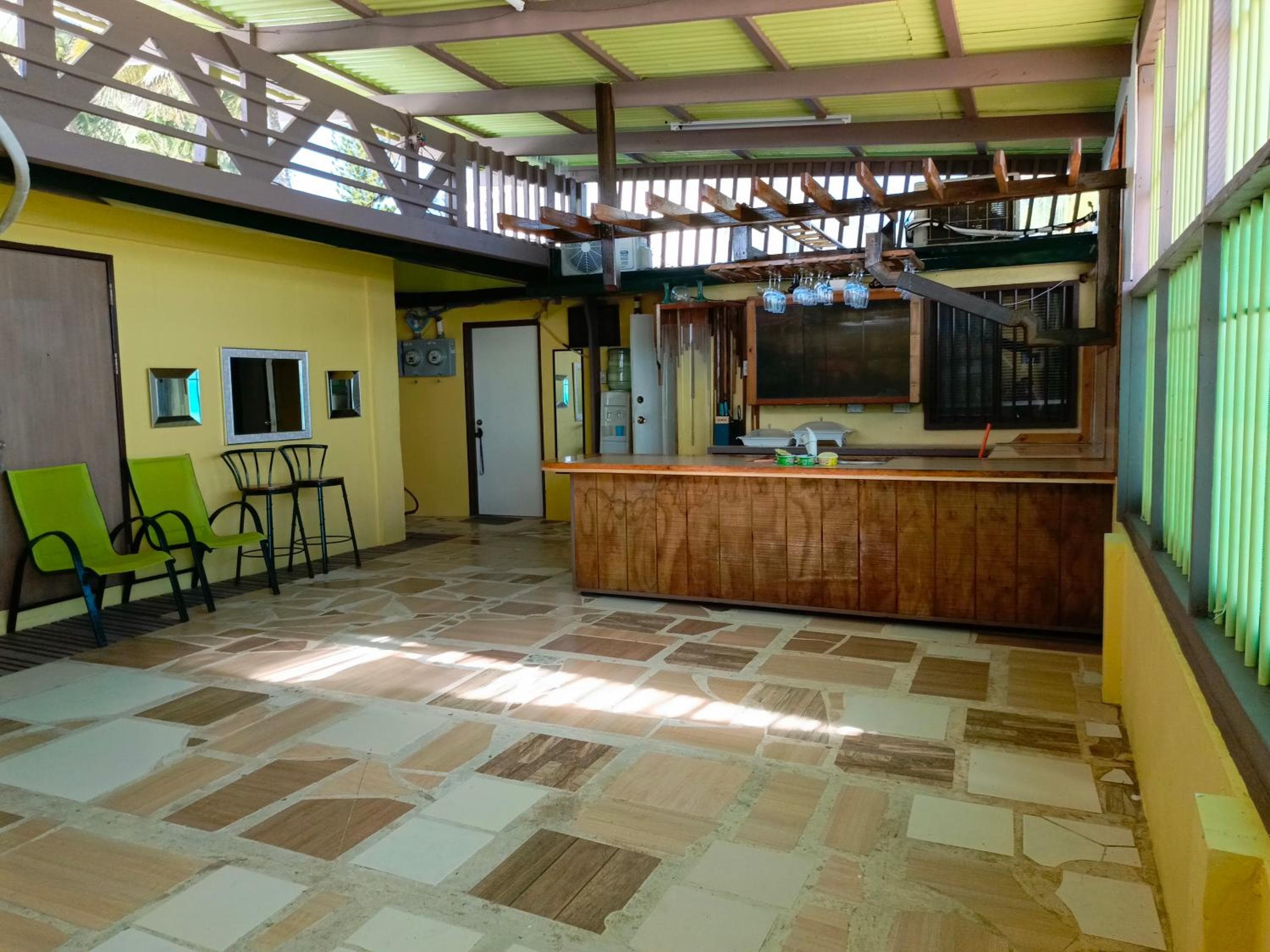 Majuro Sea breeze Suites