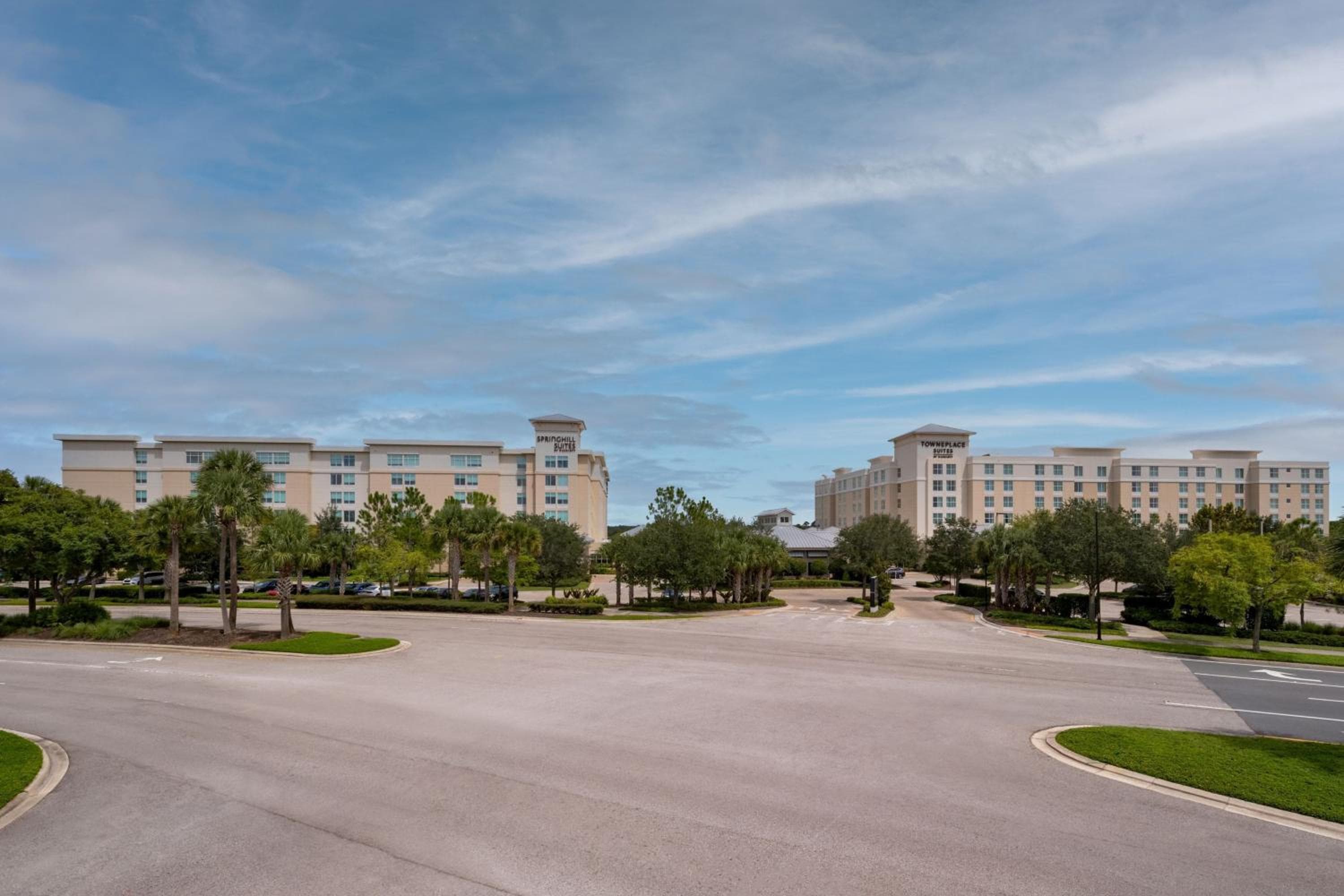 SpringHill Suites by Marriott Orlando at FLAMINGO CROSSINGS Town Center-Western Entrance