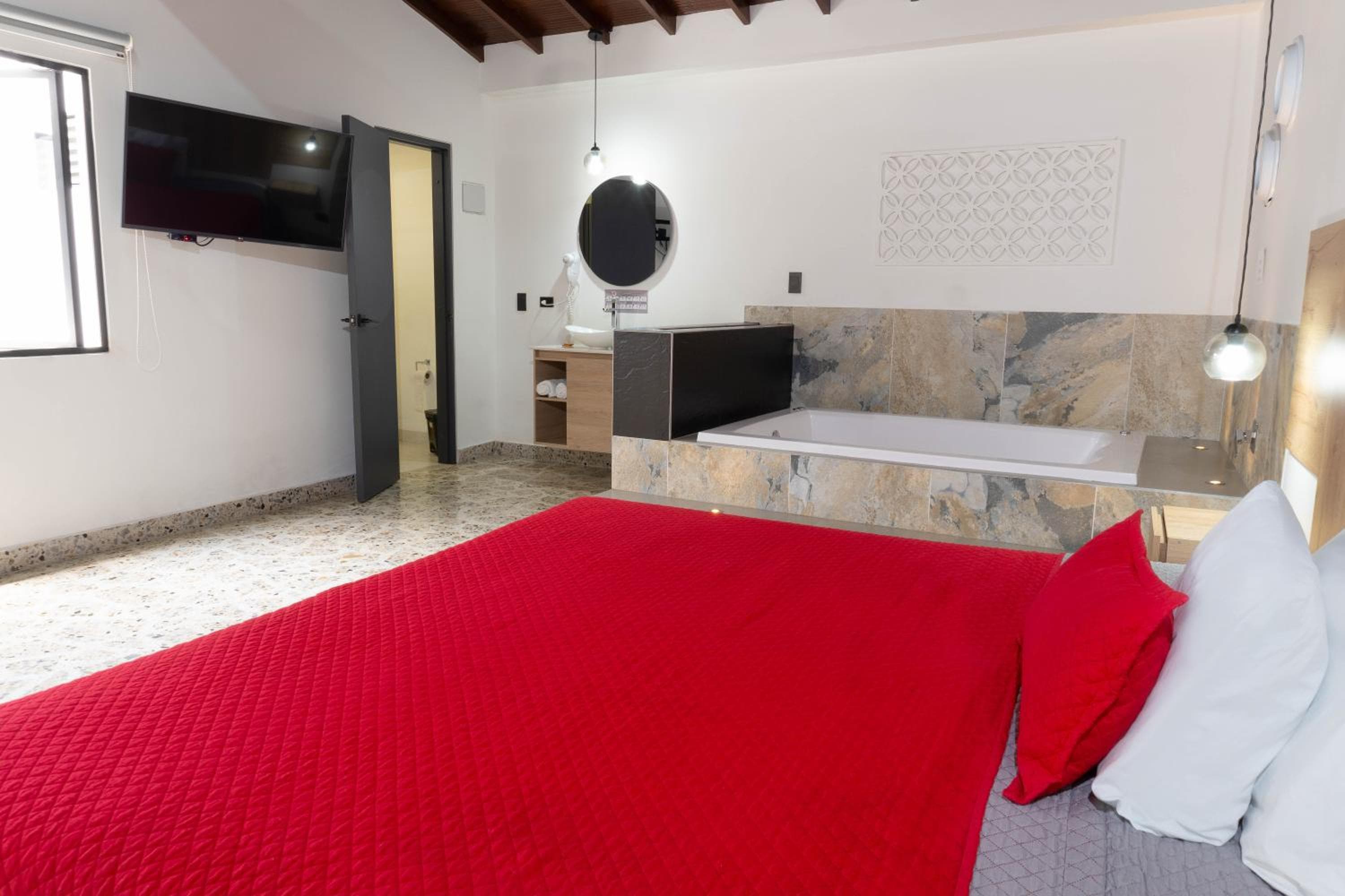 Hotel Ofix - Laureles
