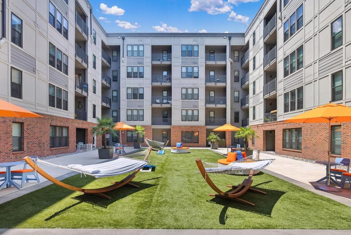 Landing at Meeting Street Lofts - Studio in East Central