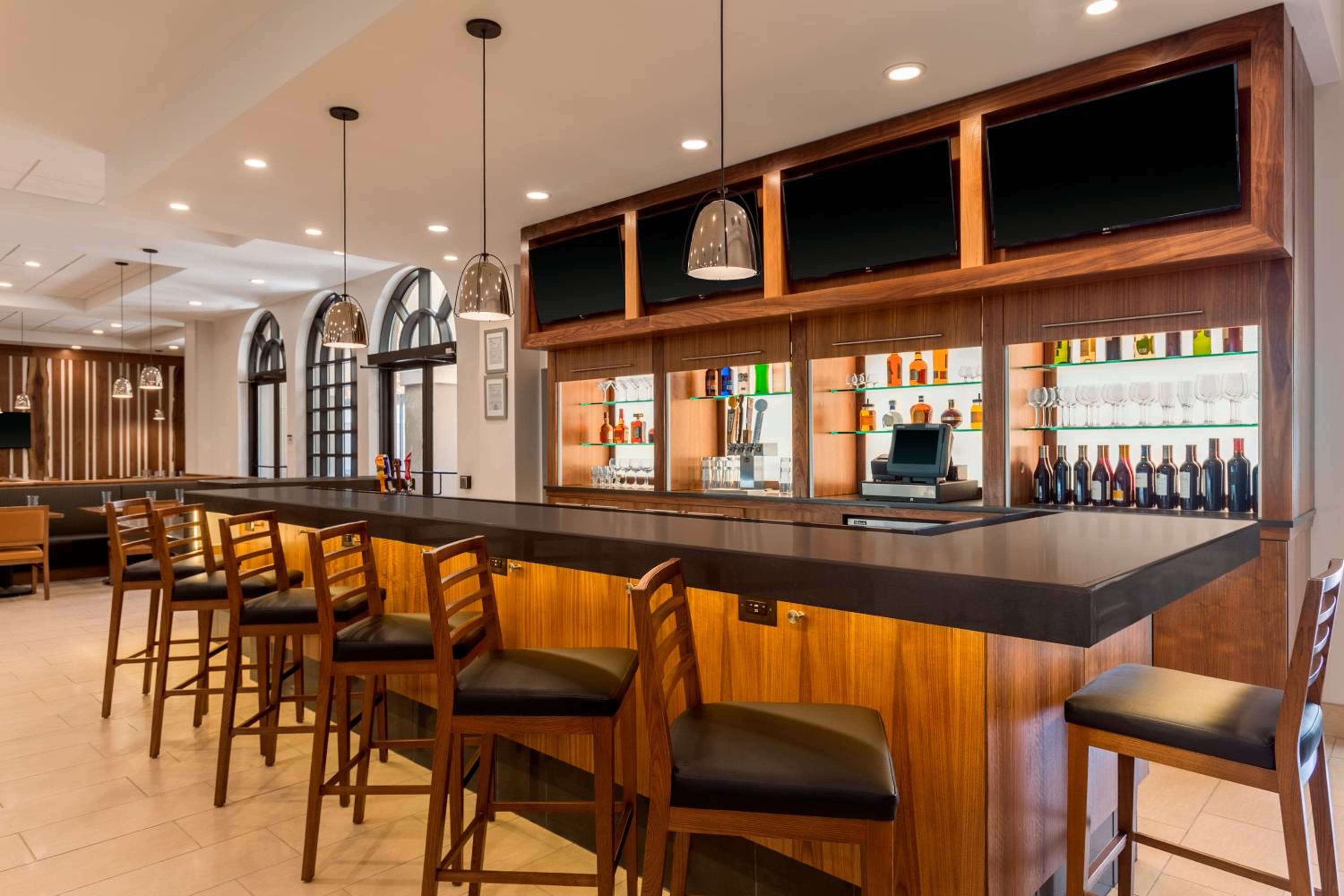 Embassy Suites Greenville Golf Resort & Conference Center