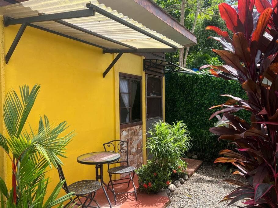 House 5 minutes from beach and National Park